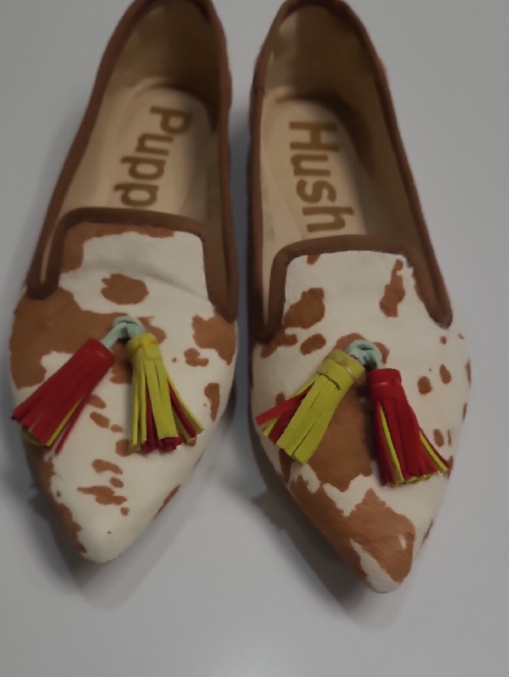 Hush Puppies Women’s Cowhide Pointed Loafers with Red & Lime Tassels Size 6.5