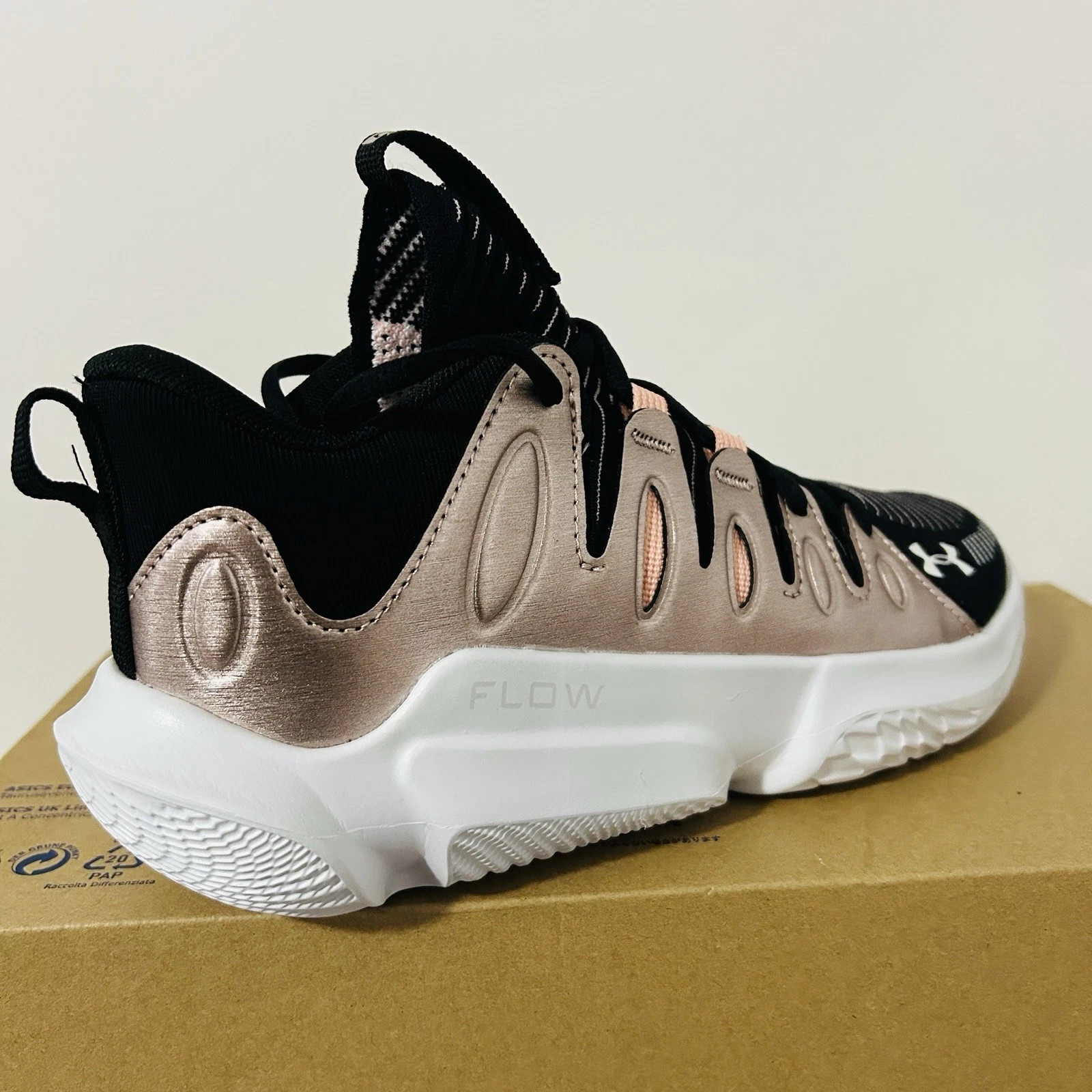 Under Armour UA Flow Breakthru 4 Womens Black Rose Gold,Choose Sz, Retail $150