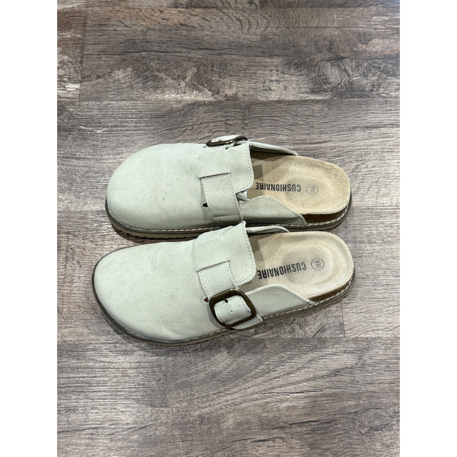 Cushionaire Lane Women 9M Sage Green Suede Cork Footbed Buckle Clogs Mules