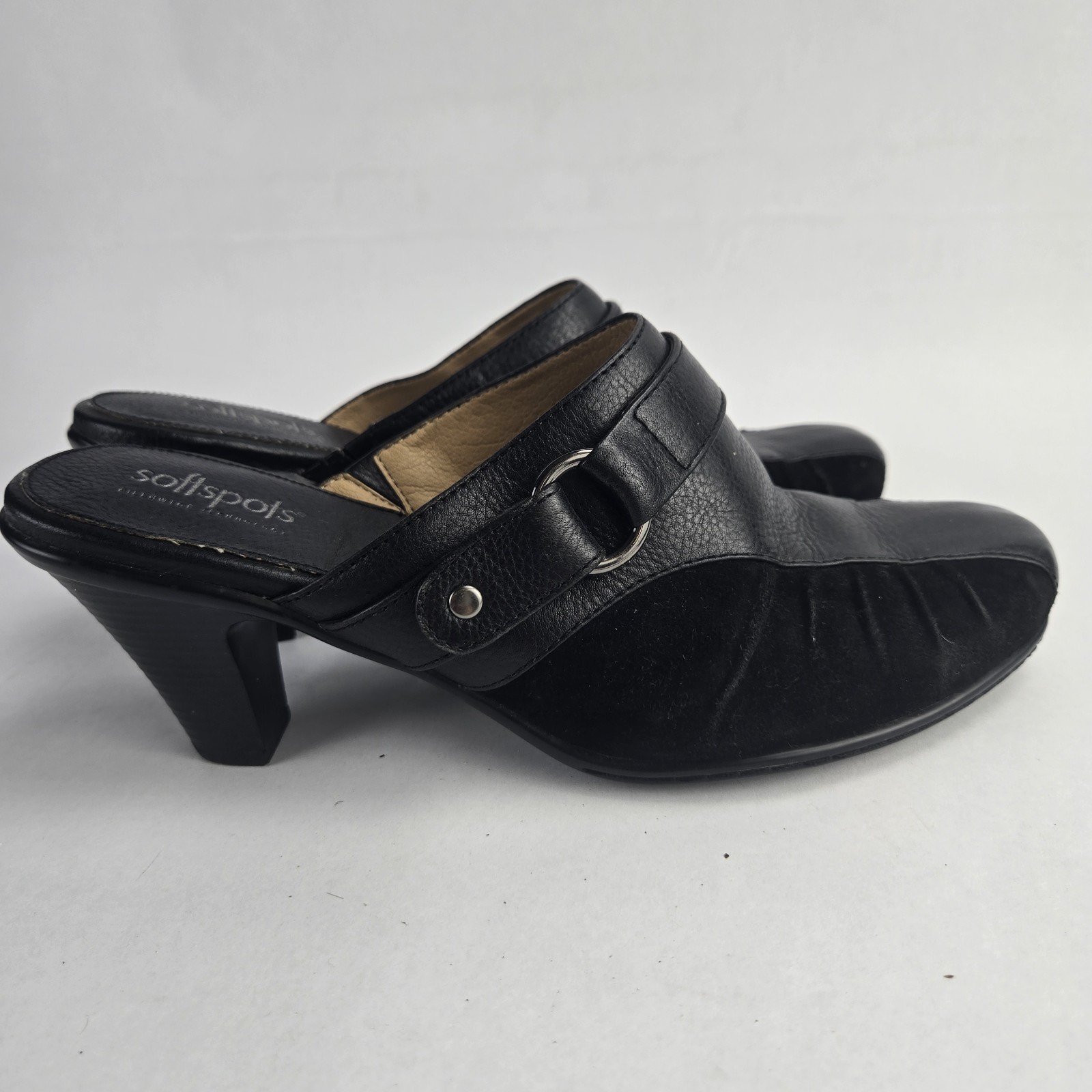 Softspots Slip On Mules Women’s 8M Black Suede/Leather Shoes 2.5in Heel 735701