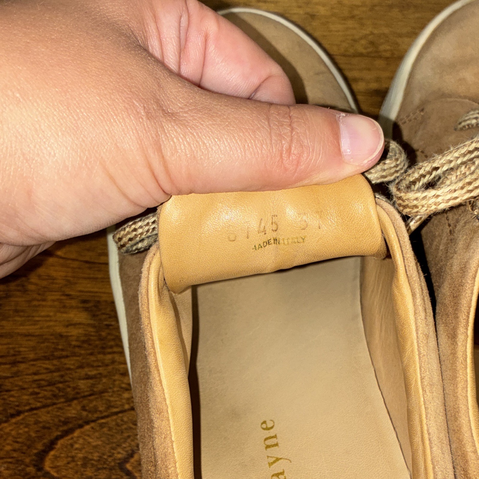 Jenni Kayne Women’s Suede Lace-Up Sneakers Beige/White EU 37 US 7