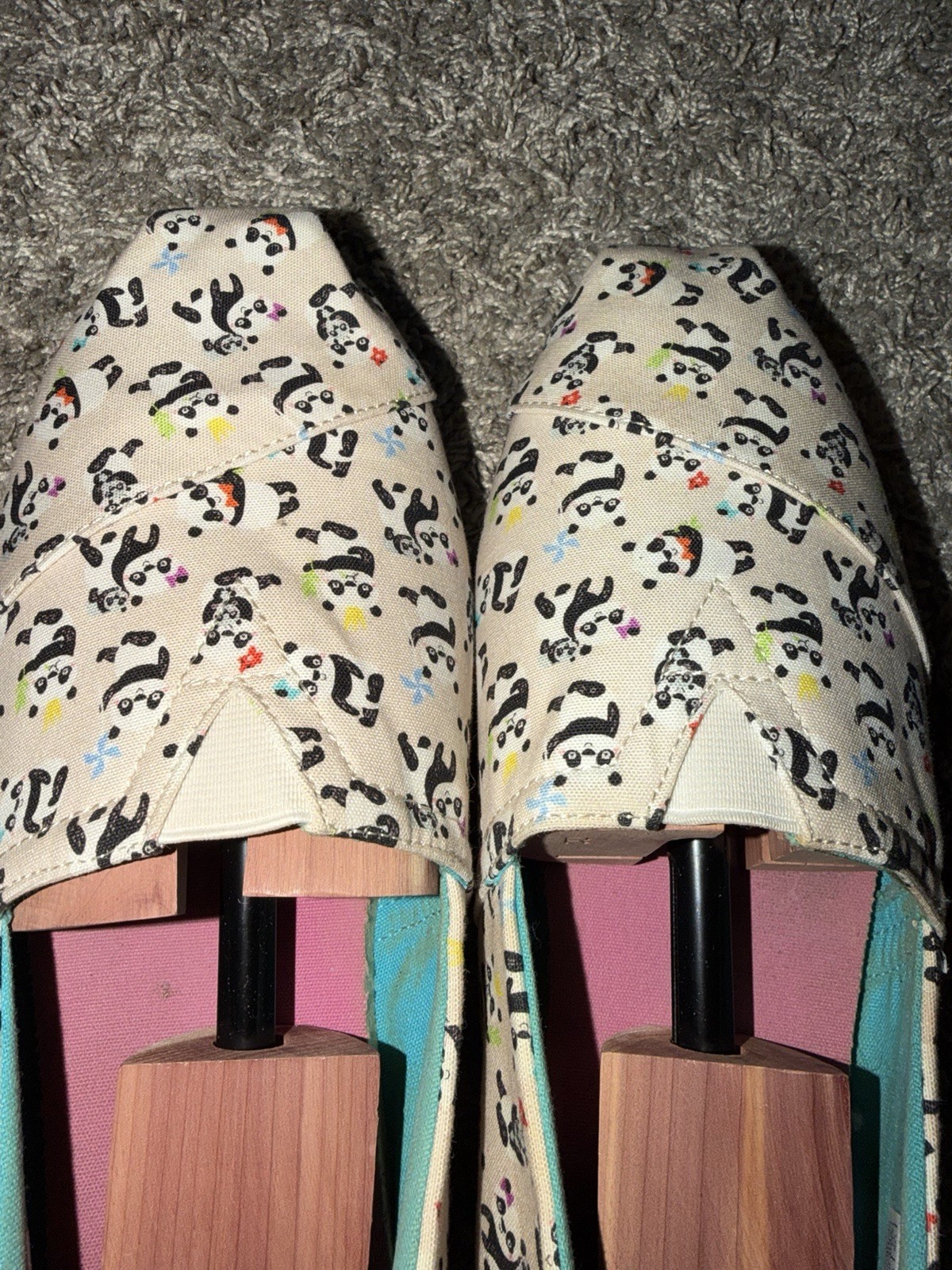 Tom’s Women’s Classics Canvas Flats Size US W12 Panda Print