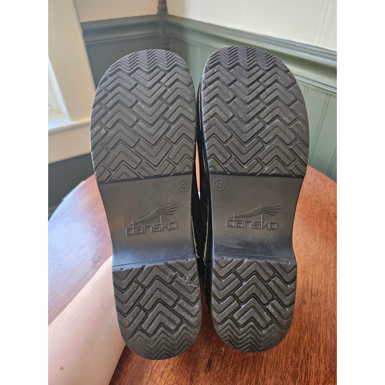 Dansko Professional Patent Leather Clogs Brown gray Marble Size 42 11.5-12