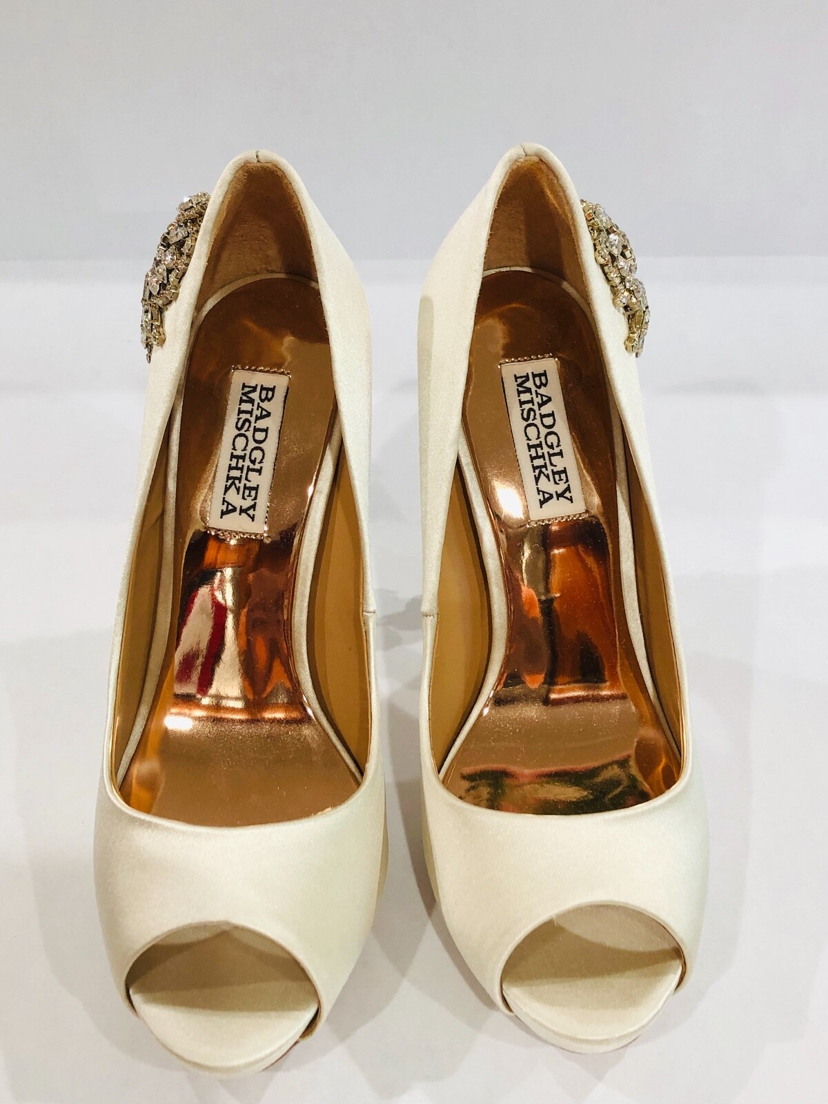 Badly Mischka Ivory Women’s Royal Dress Pump Open Toe,White, Size 5.5 Wedding