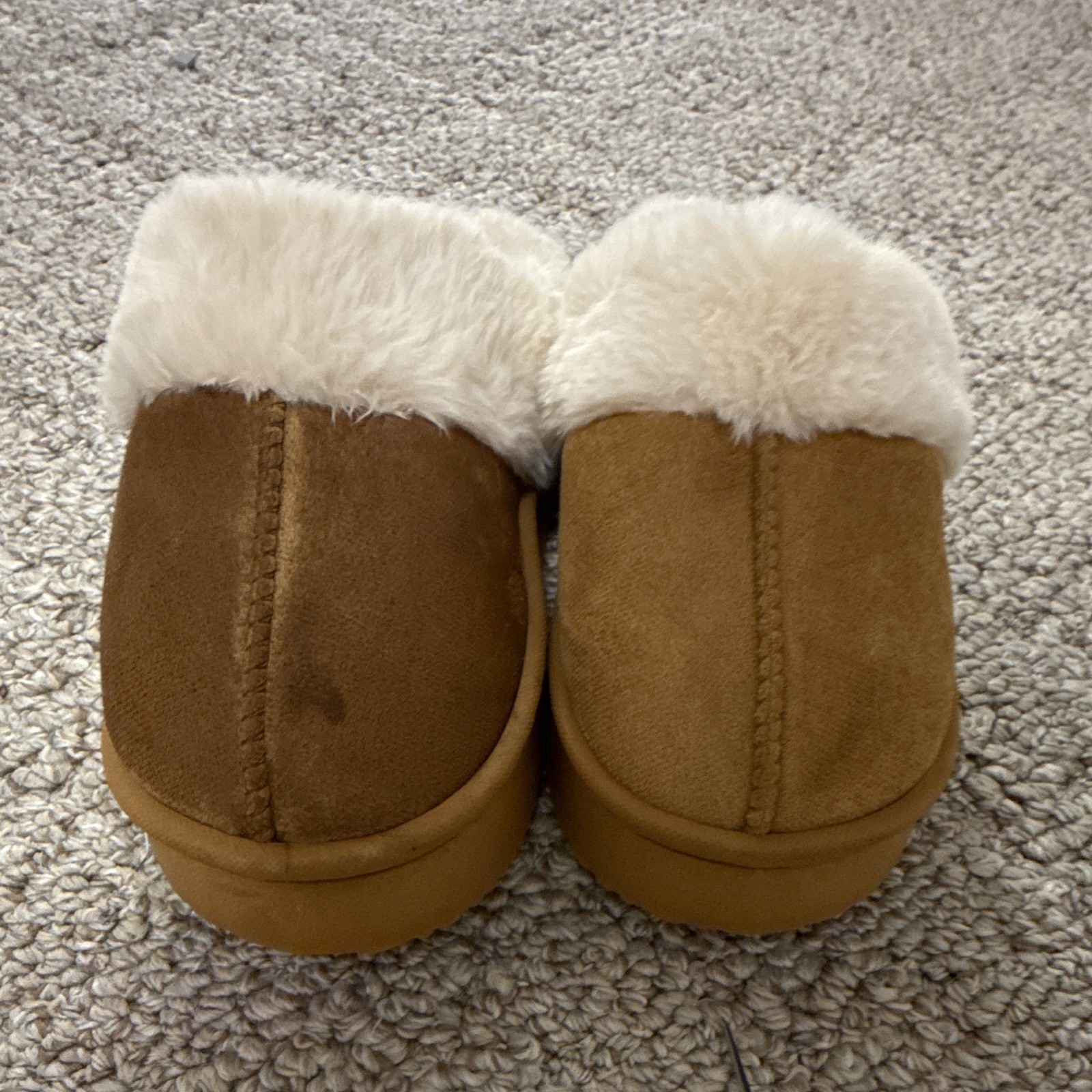 Women’s Brown Faux Suede Slip-On Slippers w/ White Faux Fur Trim Lined US 7