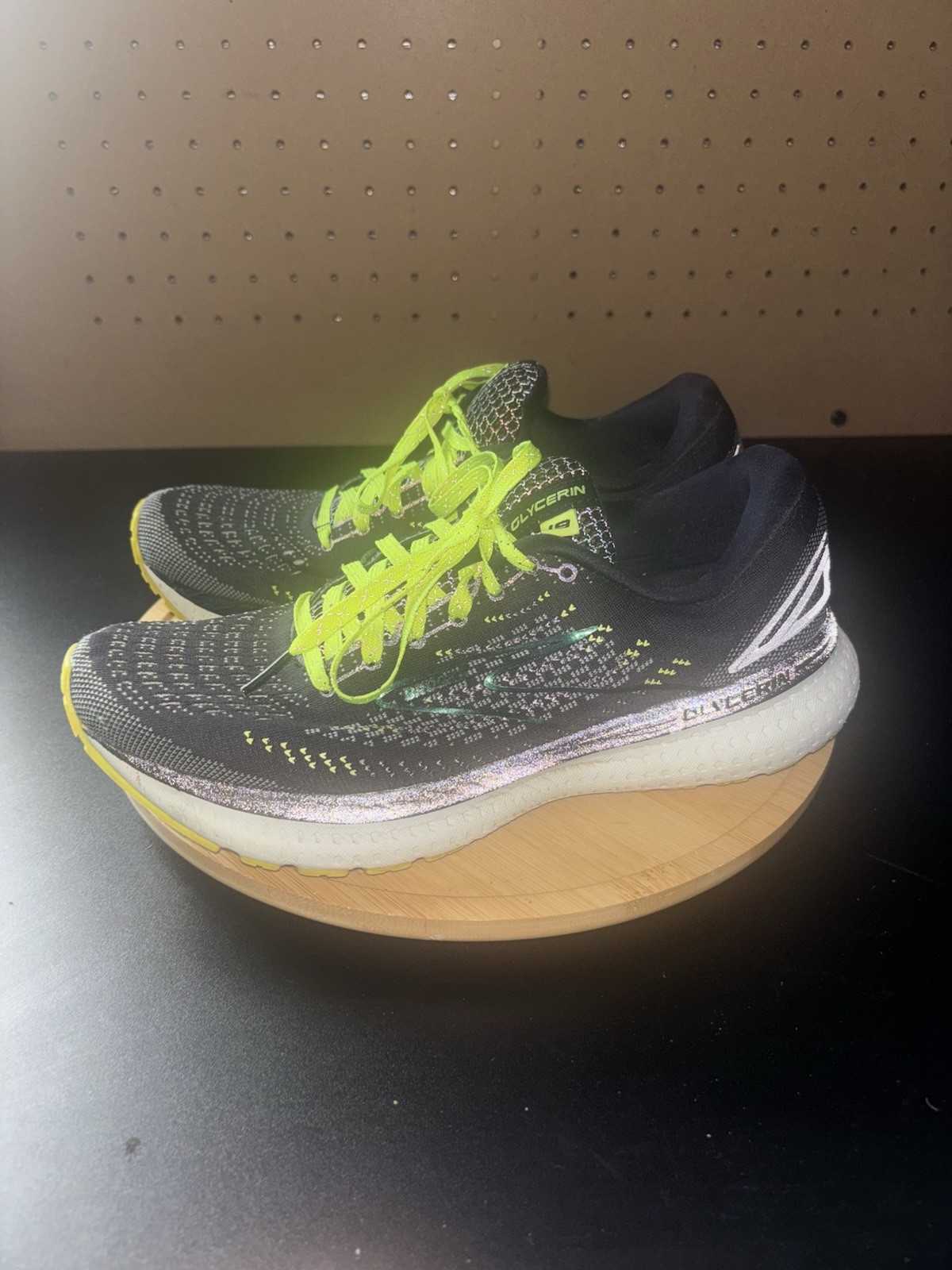 Brooks Glycerin Size 8.5 Women / GTS 19 Black/Metallic/yellow