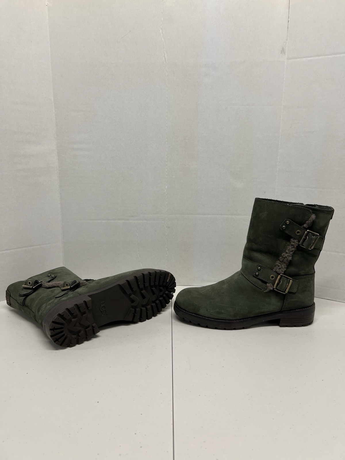 UGG Niels Green Suede Boots Size 9 Women