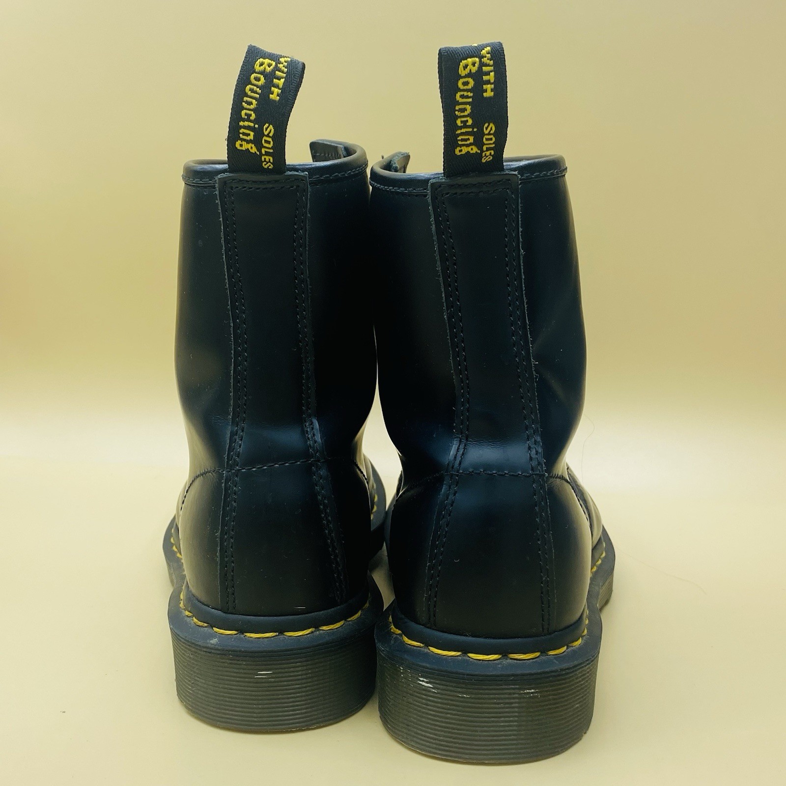 Dr Martens 1460 Boots Womens US 6 Black Smooth Leather 8 Eye Combat Ankle