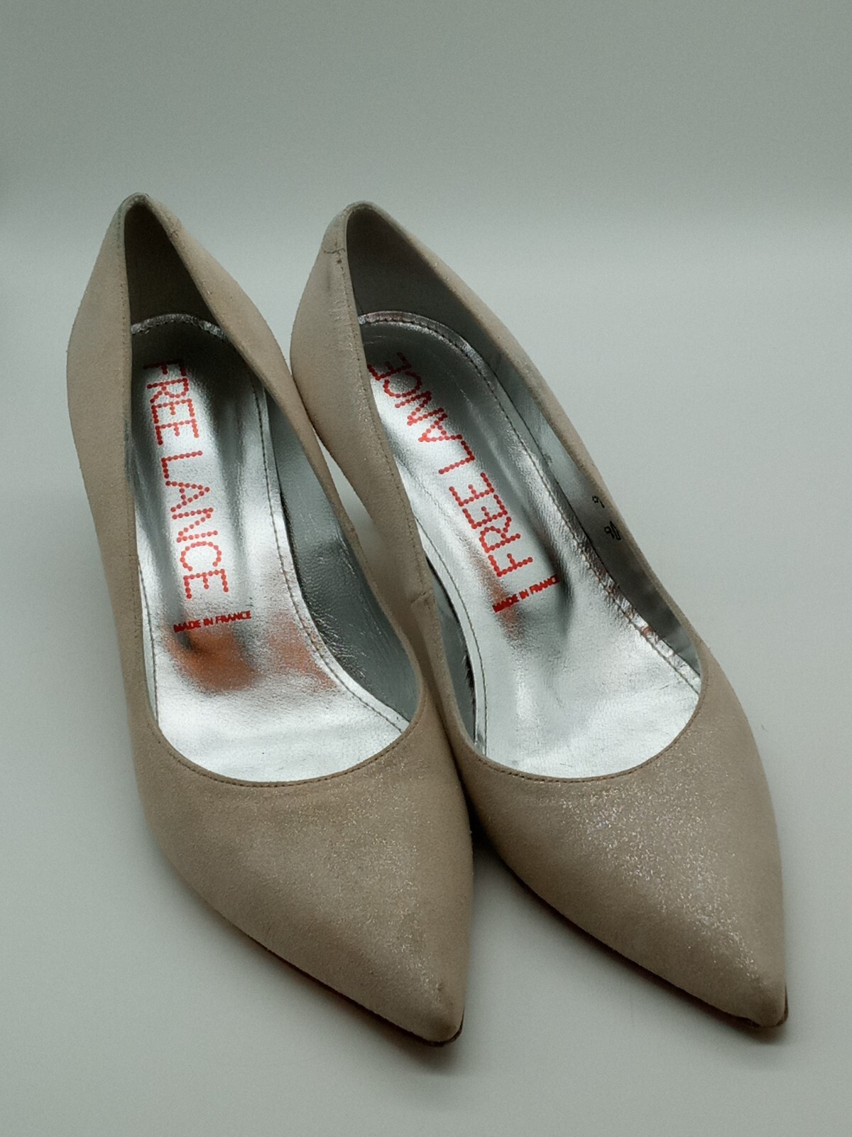 FREE LANCE Court Heels 3 1/8in all Leather Beige 37 Light Gold 7