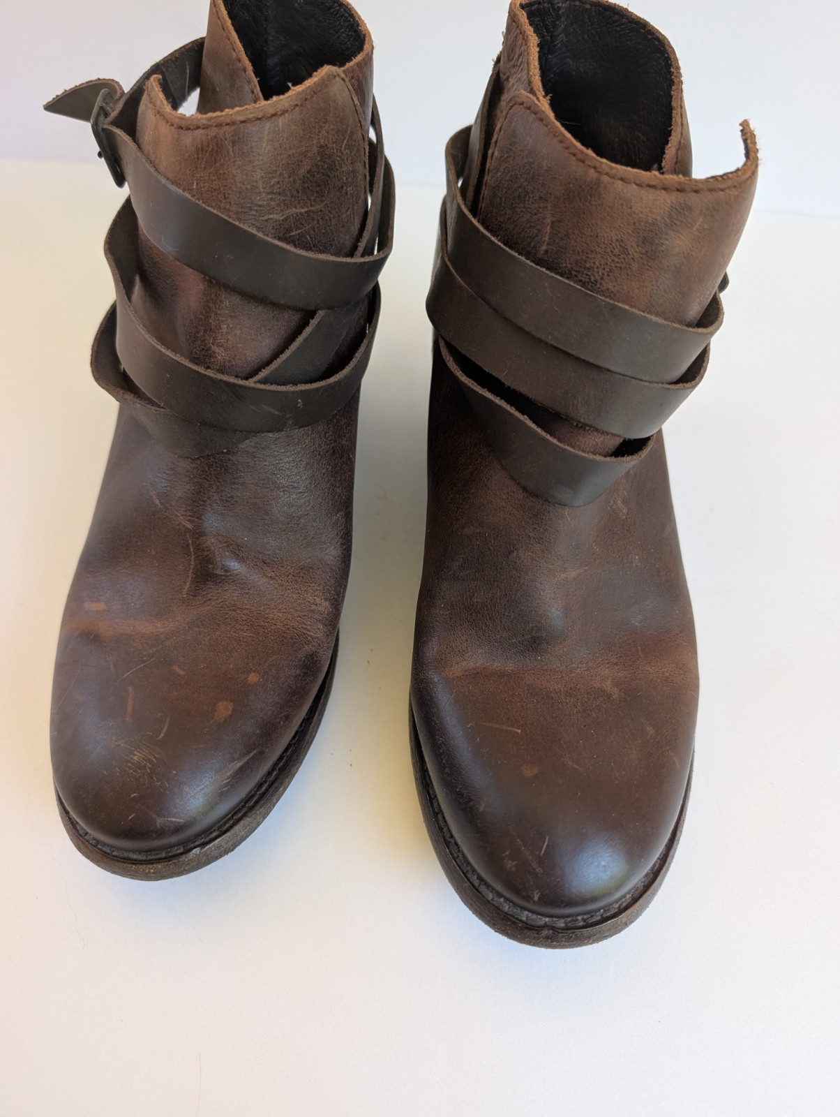 Hand Crafted Women’s Brown Leather Bootie Size 38 Eur 7.5US Made in Portugal