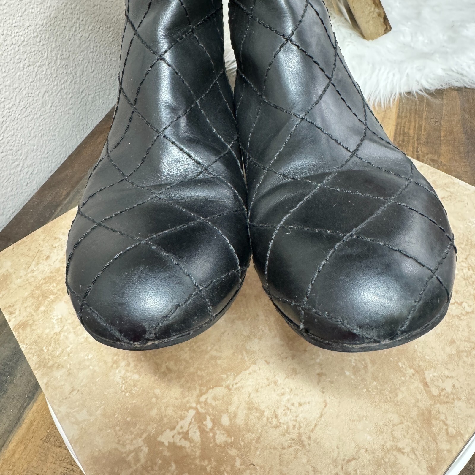 Chanel Boots Womens 8.5 Quilted Calfskin Leather Riding Knee High Quiet Luxury