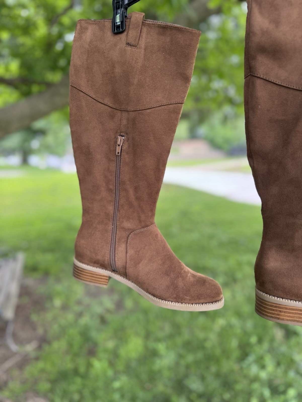 Maurice’s Women’s Faux Suede Calf Zipper Boots. Size 6M 1 In H Heel Unlined