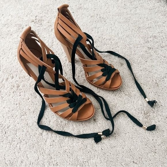 Derek Lam Size 7 Light Brown Lace Up Cage 4” Wood Cone Heel Sandals EUC