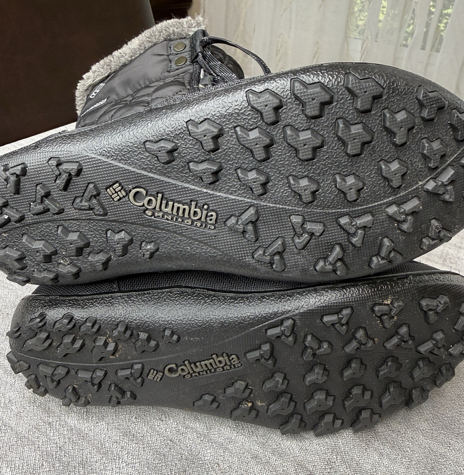Columbia Omni-Heat Waterproof Winter Snow Boots Women’s US 5 Black Faux Fur
