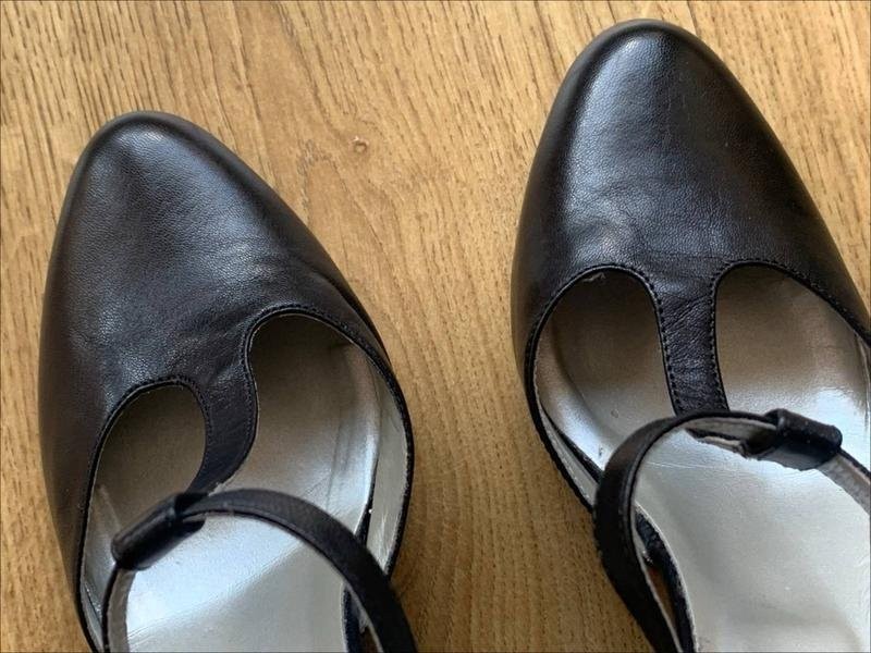 Women Nero Giardini heels black leather 35.5