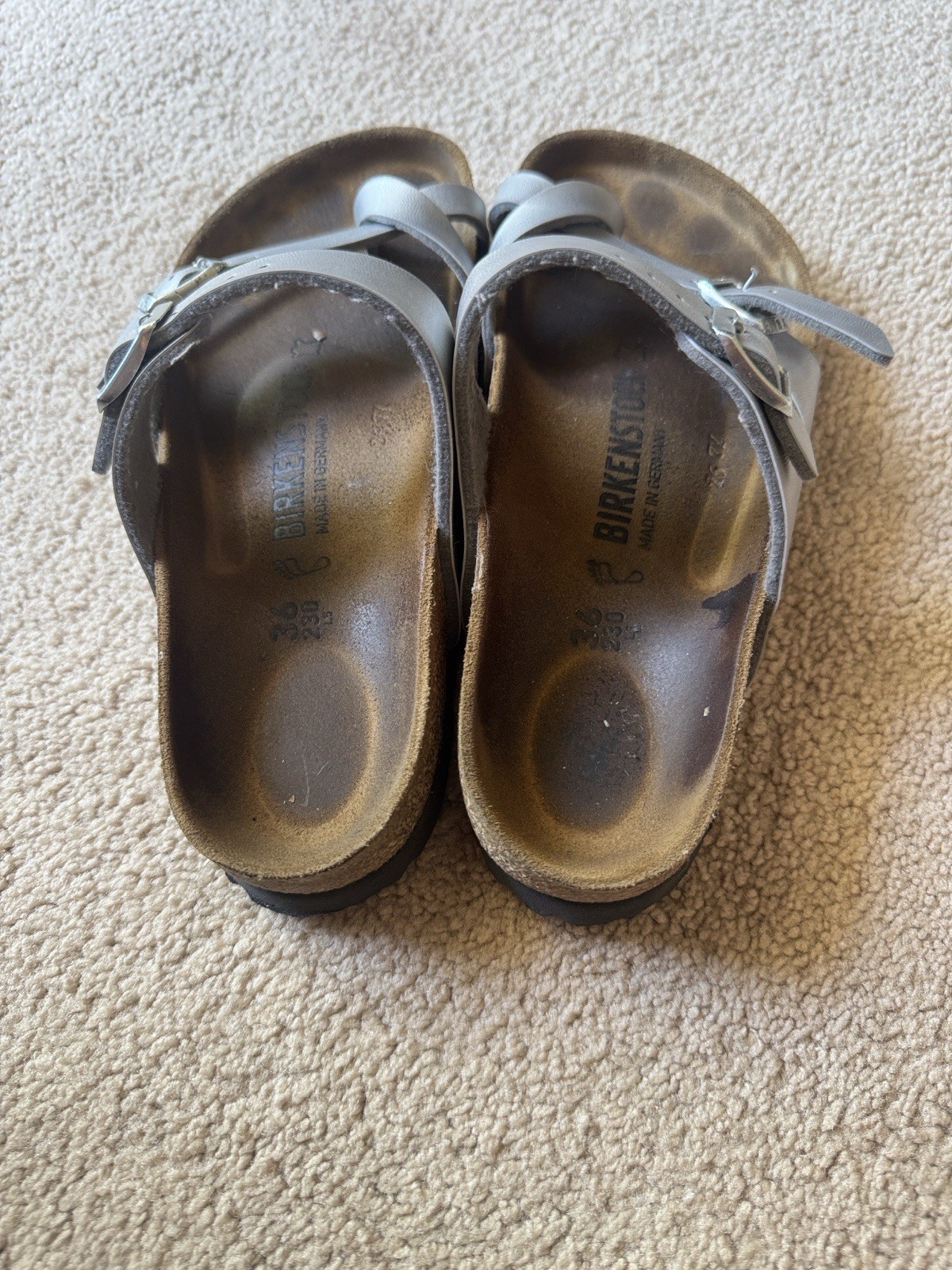 Birkenstock Womens Silver Strappy Buckle Sandals EU 36 US 5 Casual
