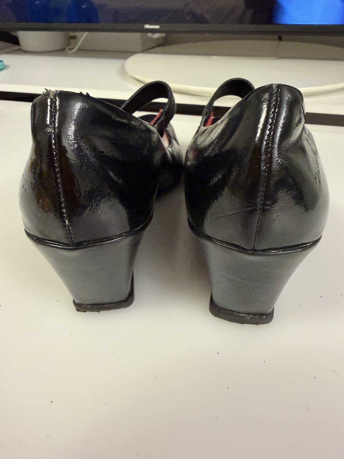 Reaction Kenneth Cole Black Patent Leather Mary Jane Wedge Heels | Comfort Shoes