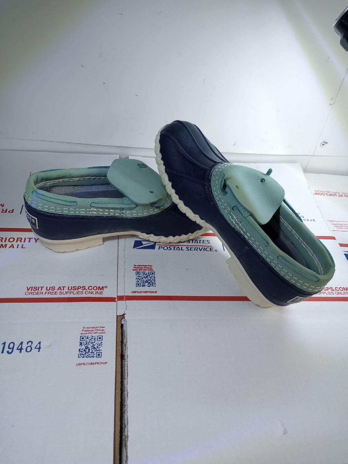 L.L Bean Women’s Duck Bean Boots, Booties Size 7 M Teal And Blue 💙