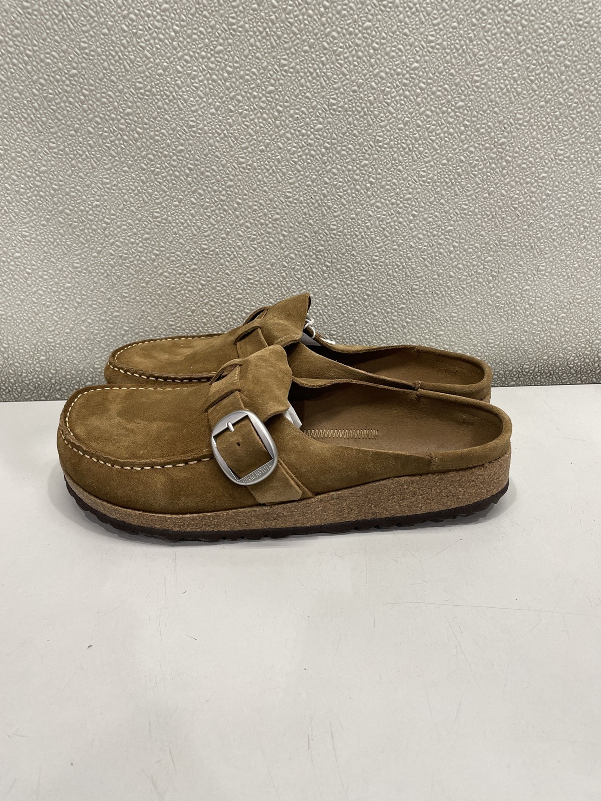 Birkenstock Buckley Suede Leather Clog Unisex W11, M9 In Tea