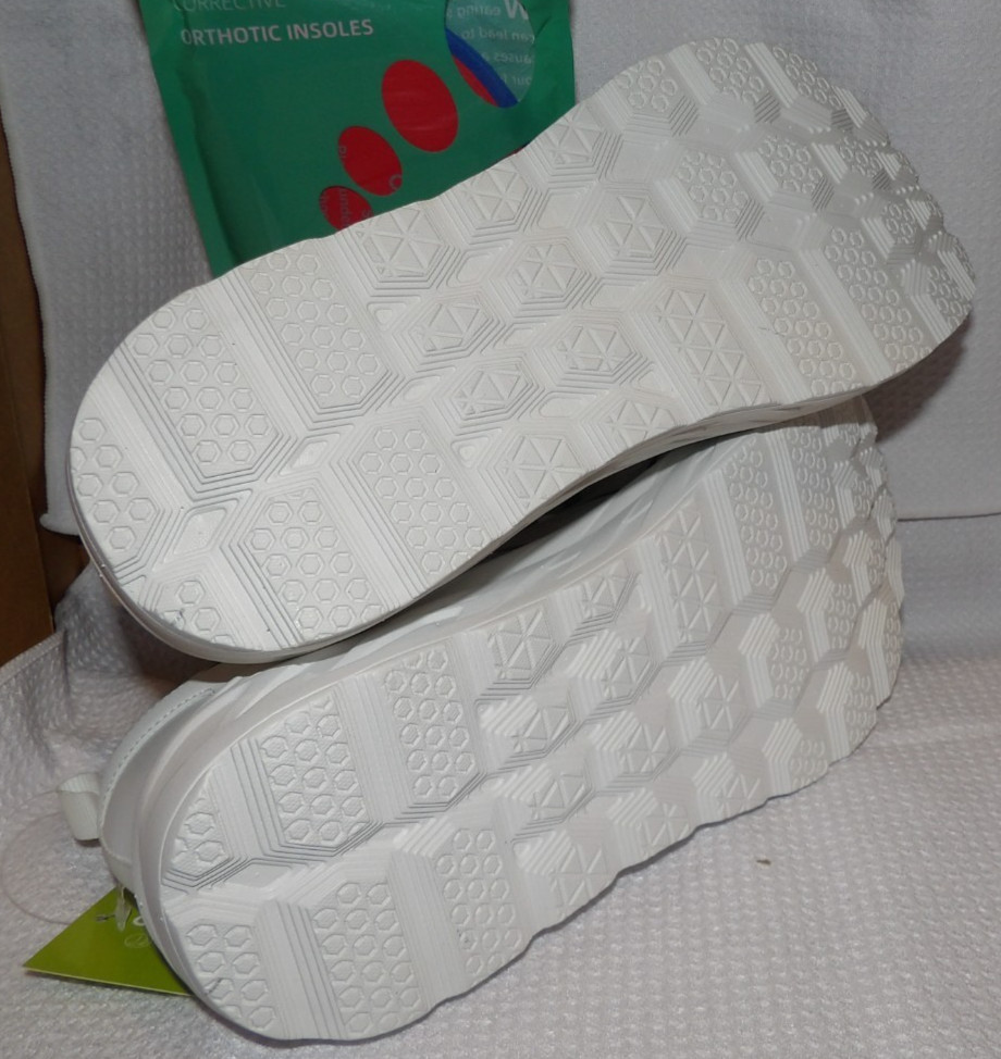 OrthoComfoot Women’s Orthopedic Lace Up Walking Sneakers Size 41/ US 10 White/K2