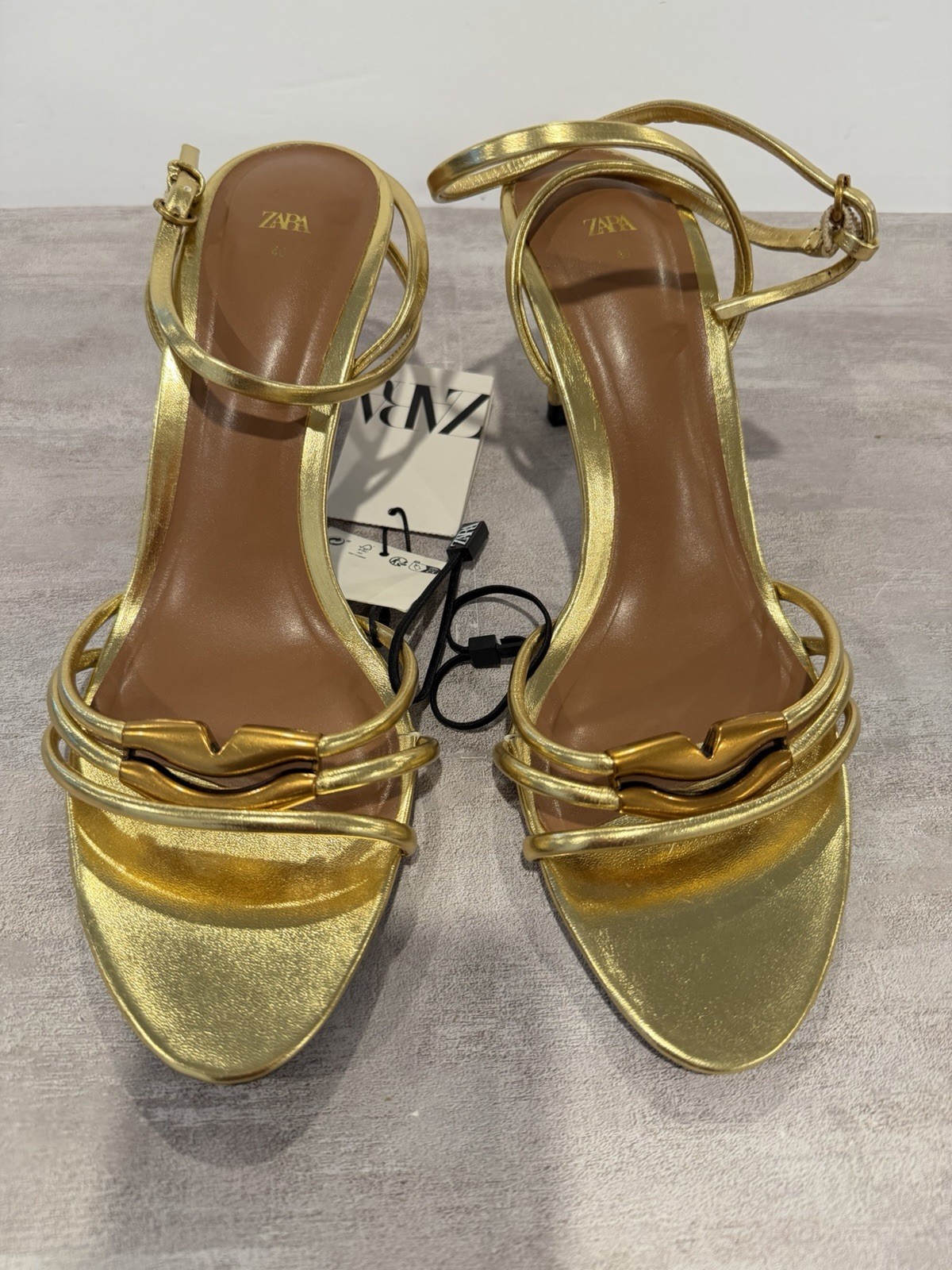 Zara Gold Metallic Heeled Sandals AIRFIT New With Tags Size 40 US 9