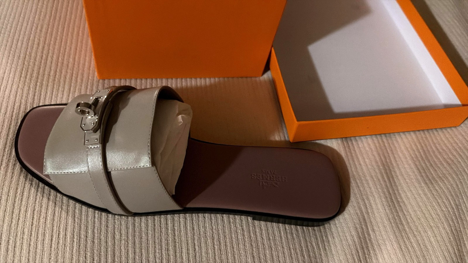 Hermes Giulia Sandal in Beige Galet – Size 41.5 – Brand New – Sold Out Worldwide