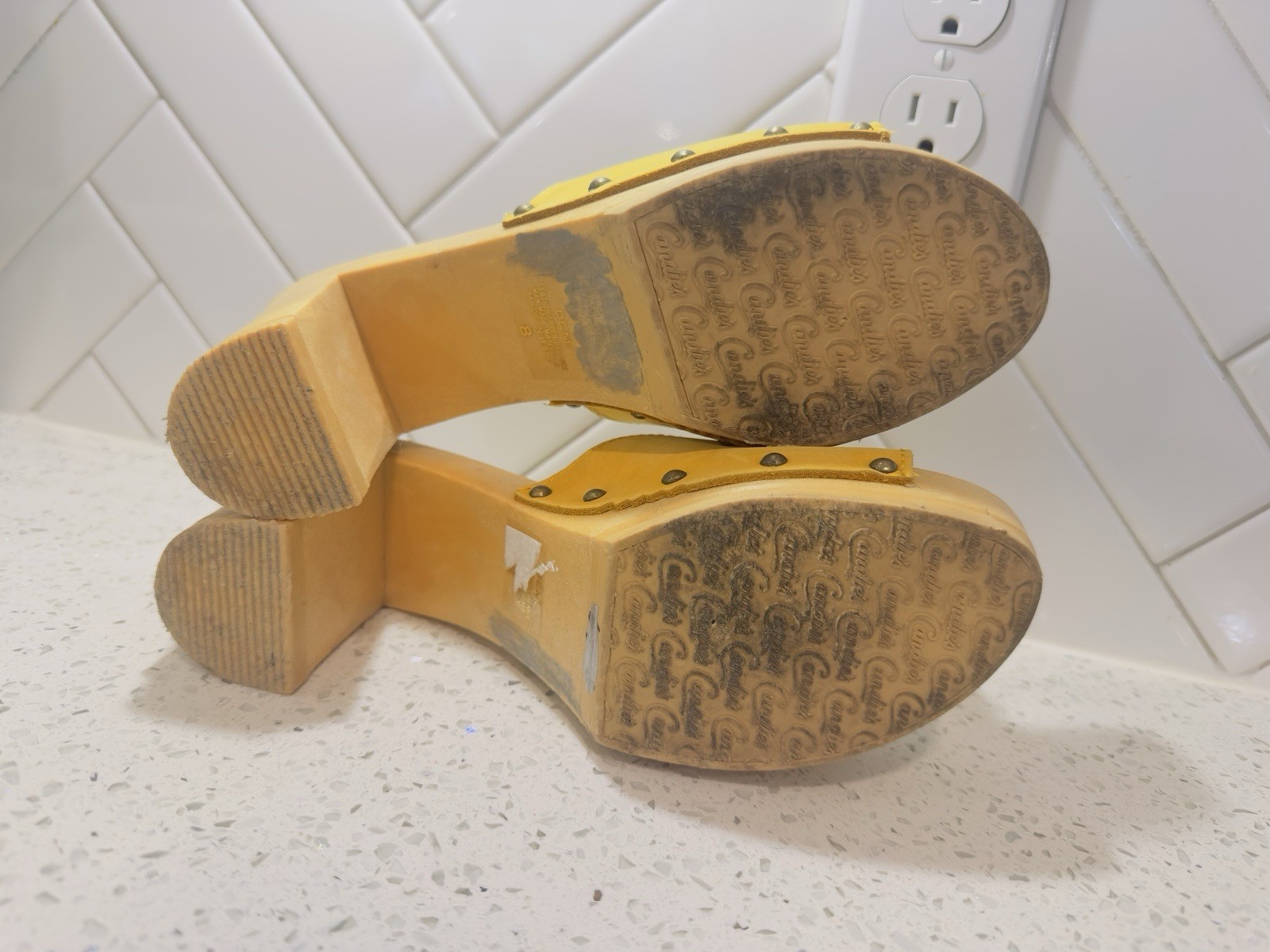 Vintage 1980s Candies Original Sandals High Heels Slides Yellow Golden 8 / 39