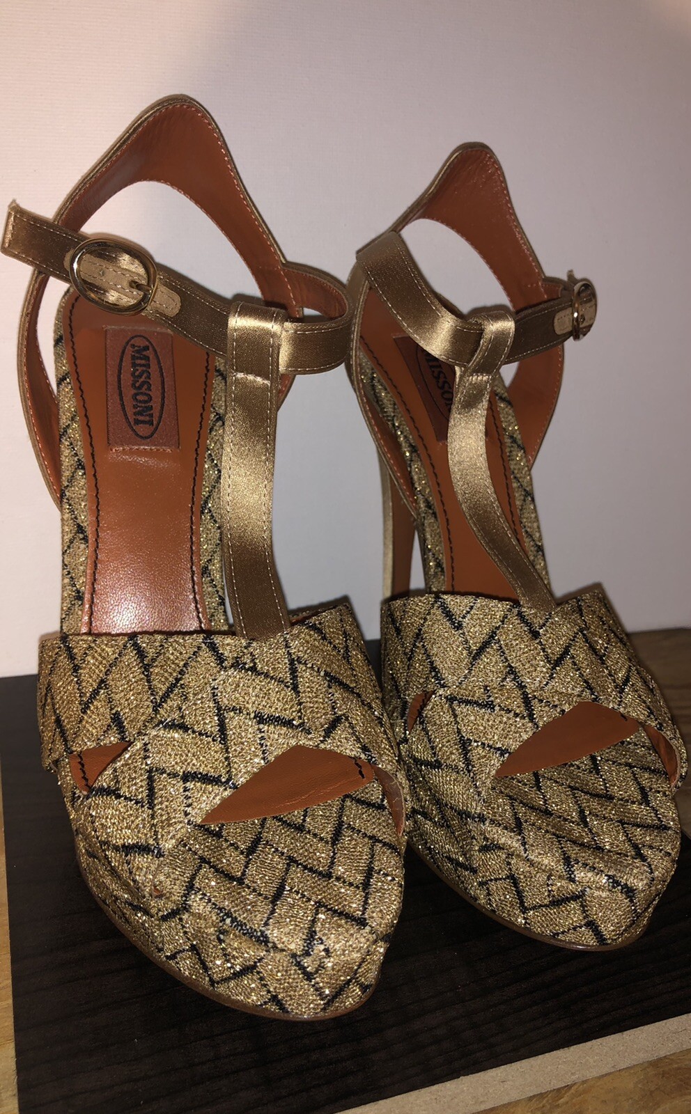 Missoni Chevron Pattern Gold Black Open Toe Platform Heels Size 8.5