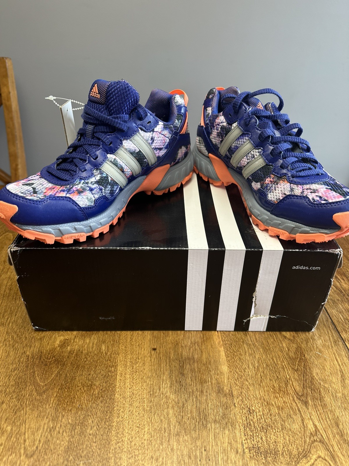 Adidas Thrasher 1.1 Running Shoes WOMENS Multicolor Floral Lace Up Sneakers 10