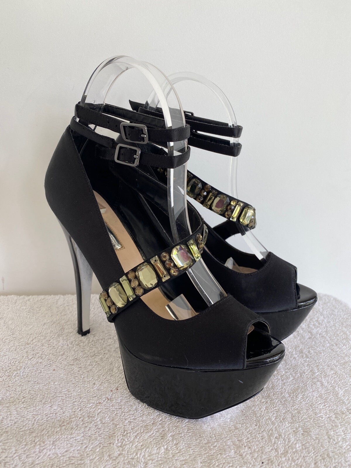 H BY HALSTON SEXY BLACK JEWELED SATIN PLATFORM GRETA PARTY HEELS 7.5 M