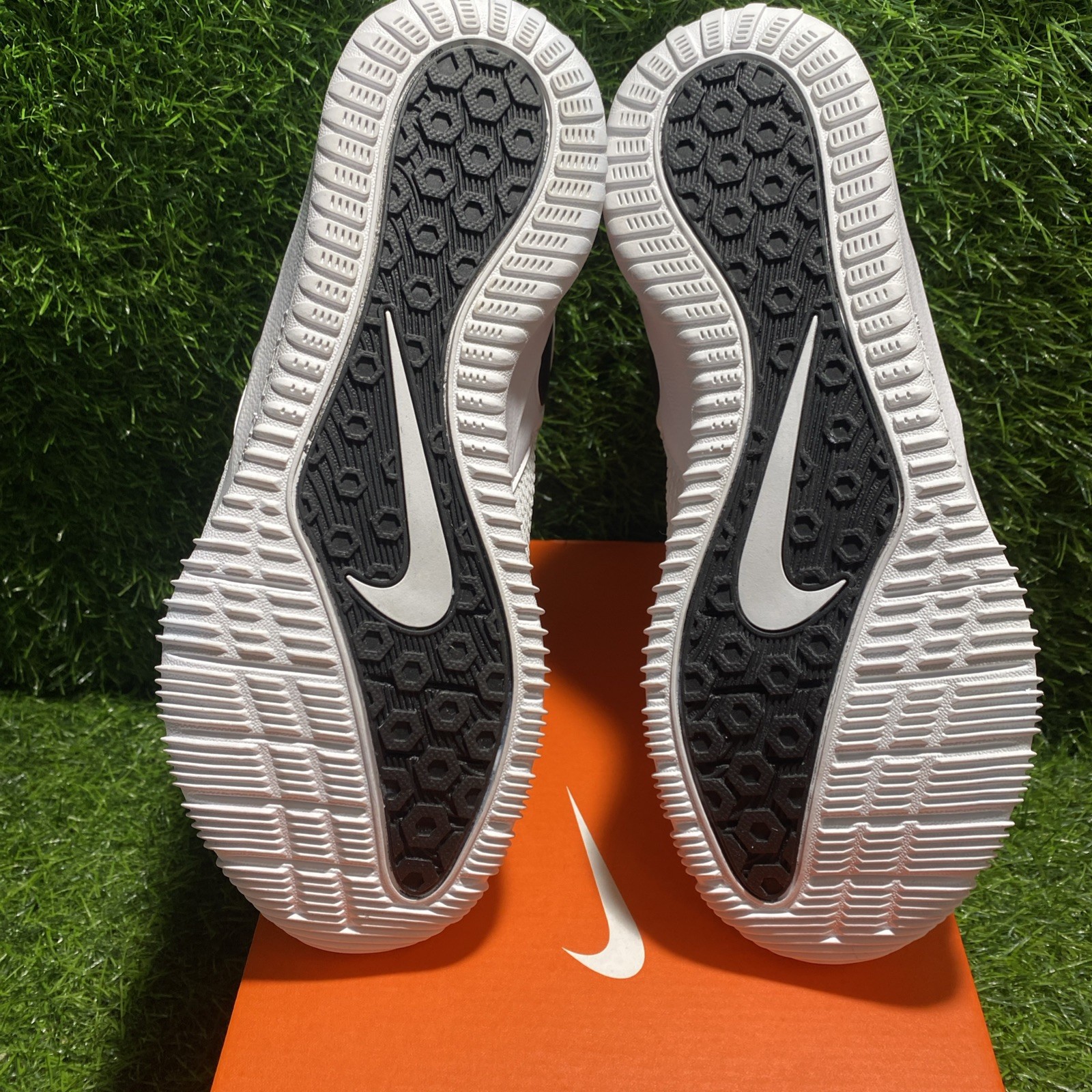 Nike Zoom Hyperace 2 Shoes Women’s White NEW Womens 8 Volleyball
