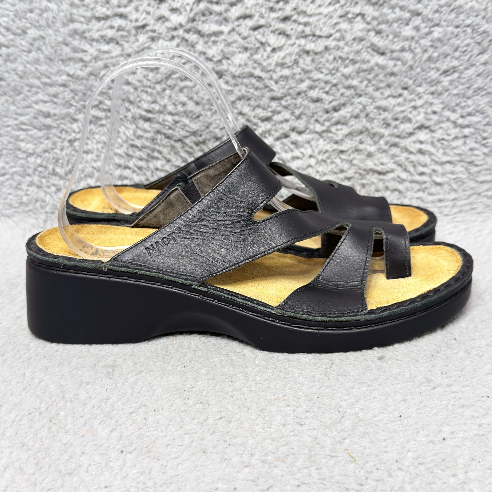 Naot Monterey Womens Size 10 Slide Sandals Shoes Black Leather Wedge Toe Loop