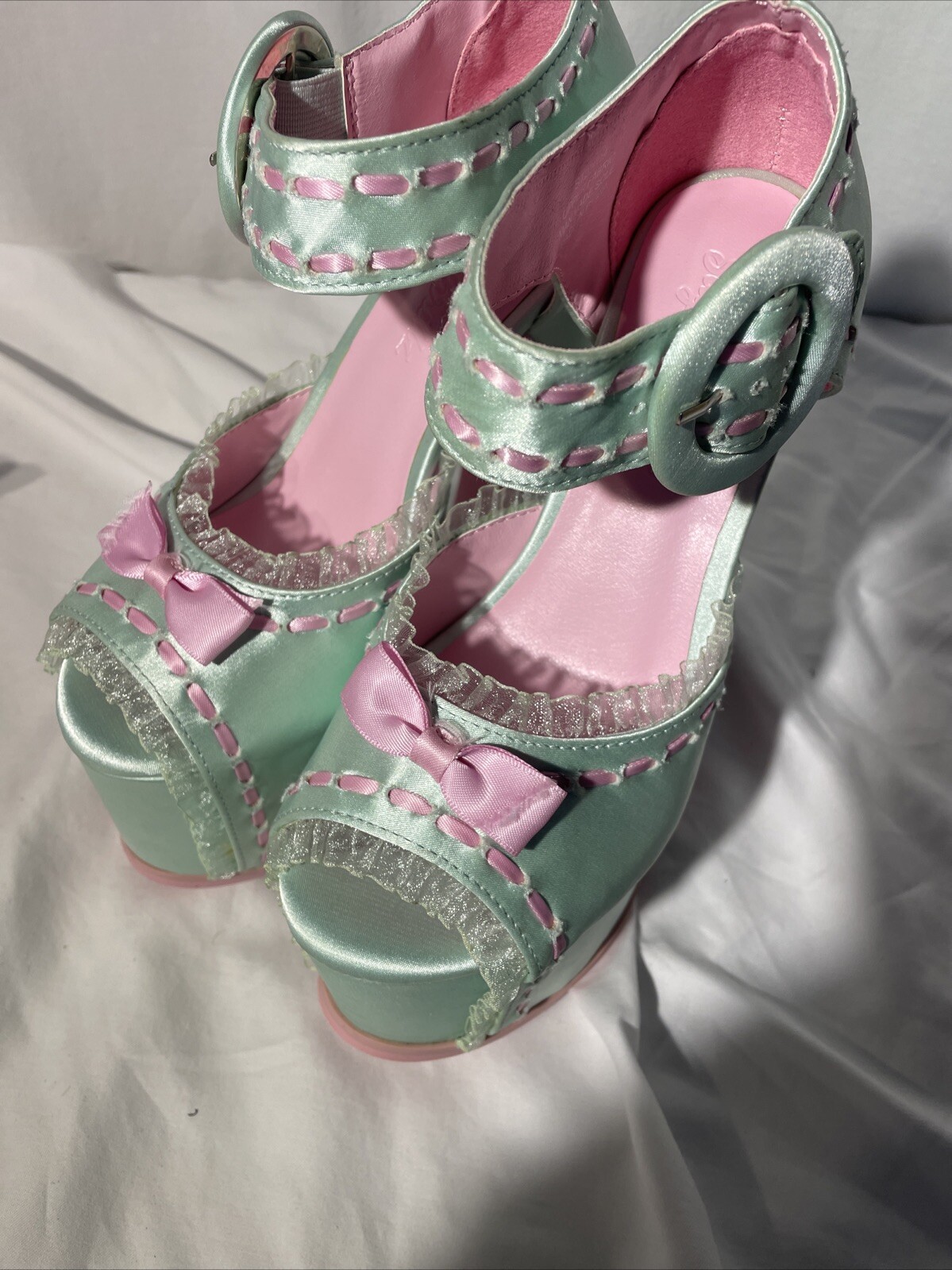 NEW! Sugar Thrillz Dolls Kill Mint Green And Pink Satin Platform Heels Size 5M