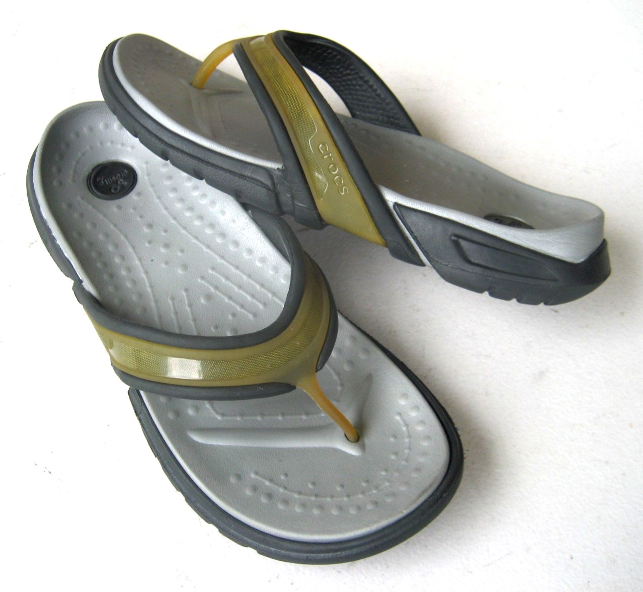 Crocs Croslite Womens Sandals Size 9 Olive Thong Comfort Flip Flops EXCELLENT
