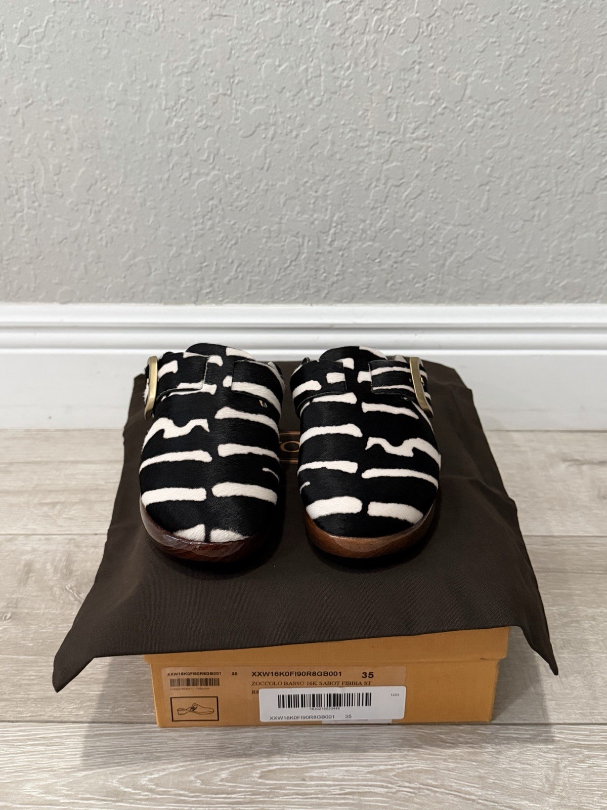 Women 35 Tod’s Zoccolo Basso 16k Sabot Fibbia Mule Sandals Authentic
