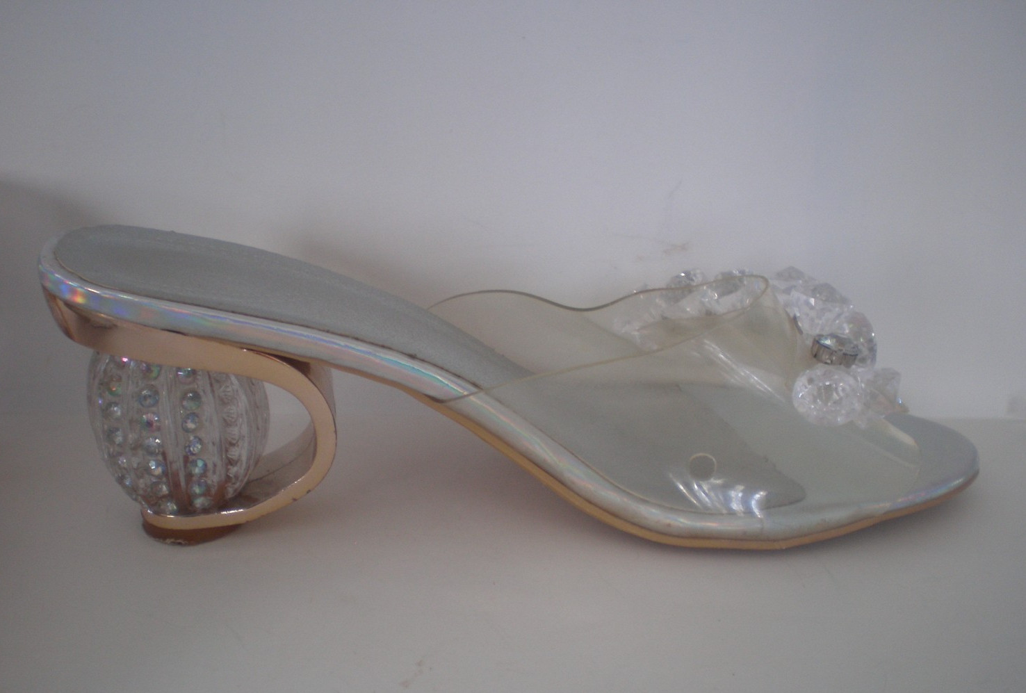 Silver & Translucent Iridescent SHOES w/Disco Ball HEELS Sz 8.5 Wedding ~ Party