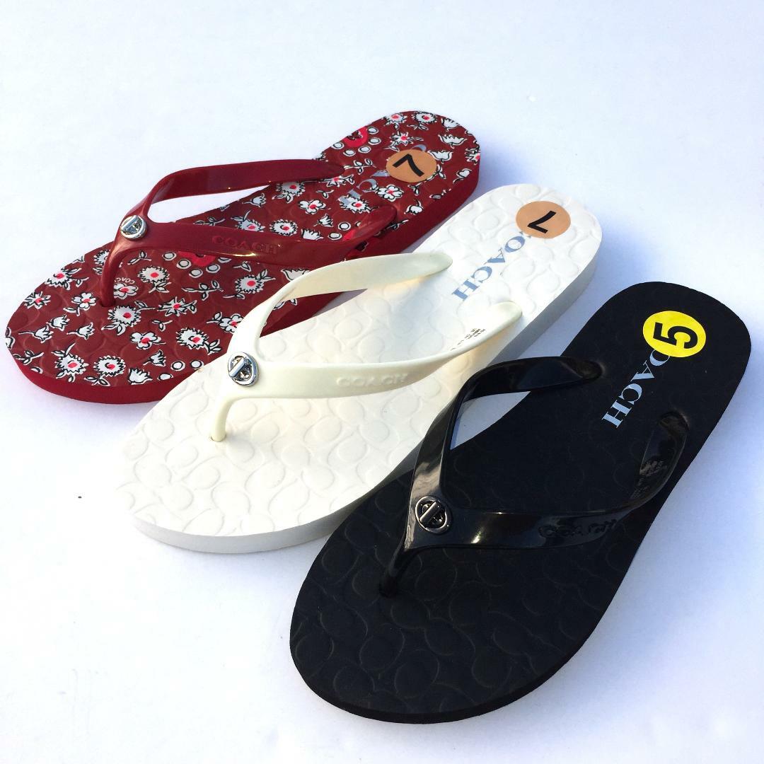 Coach Abbigail Flip Flops Turnlock Logo Thong Rubber Sandals Red Black Ivory