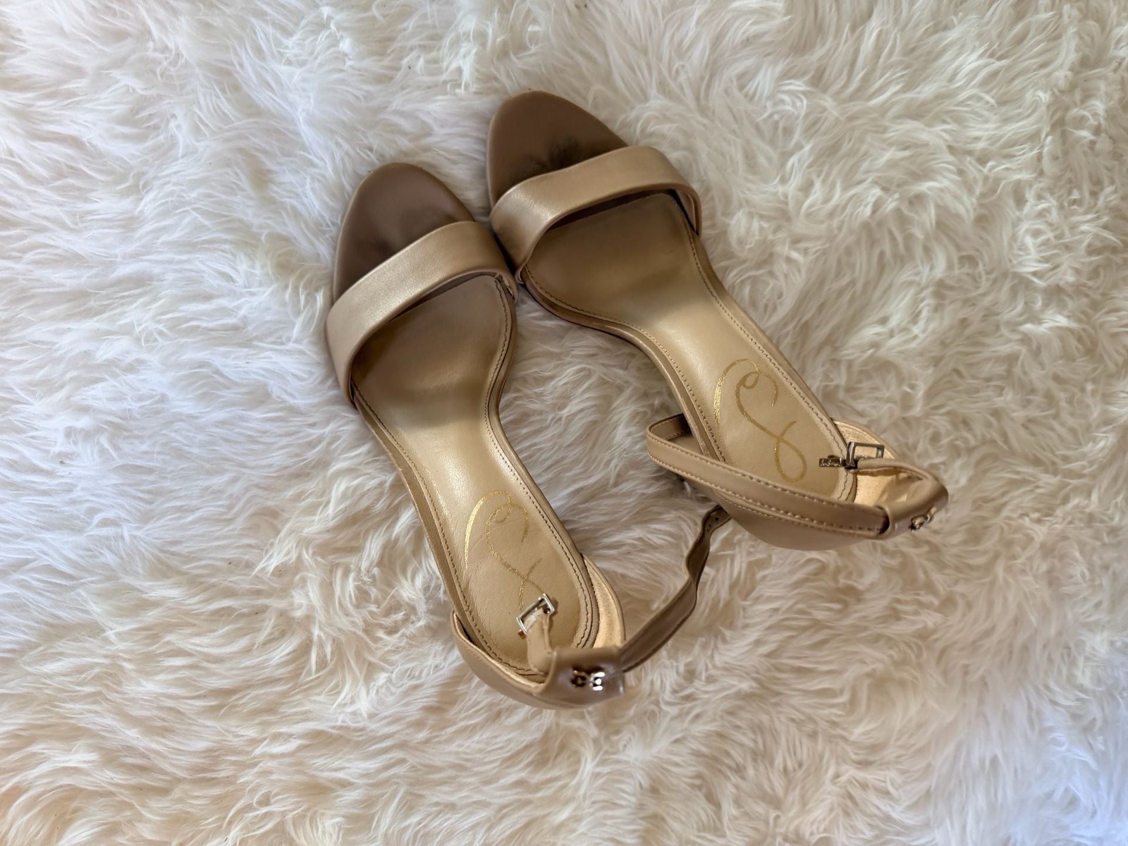 Sam Edelman Yaro Ankle Strap Block Heel Sandal in Soft Beige
