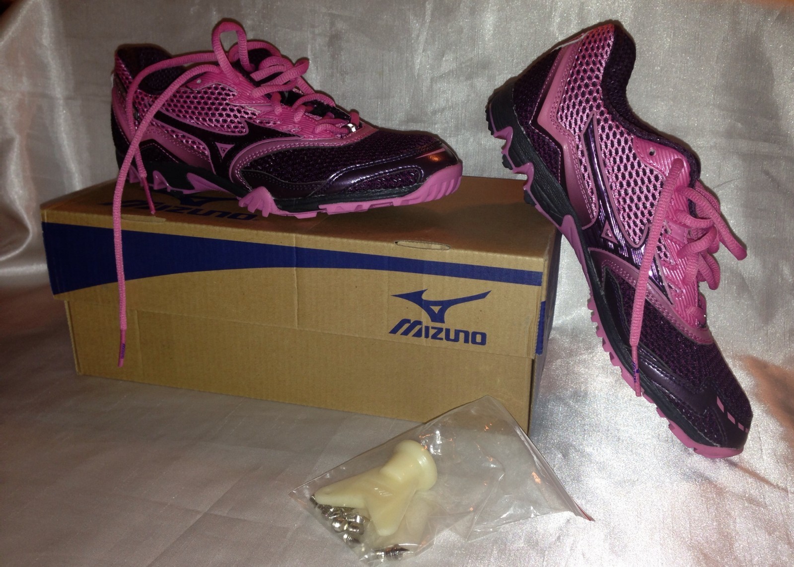 New Mizuno Wave Kaze 5 Women’s Spikes Cross Country Track & Field running shoes