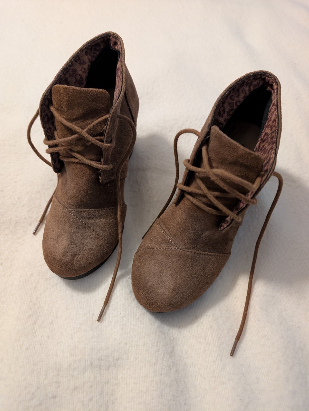 Brown Chunky Booties Y2K Platform Lace Up Solid Print Women’s Size 6