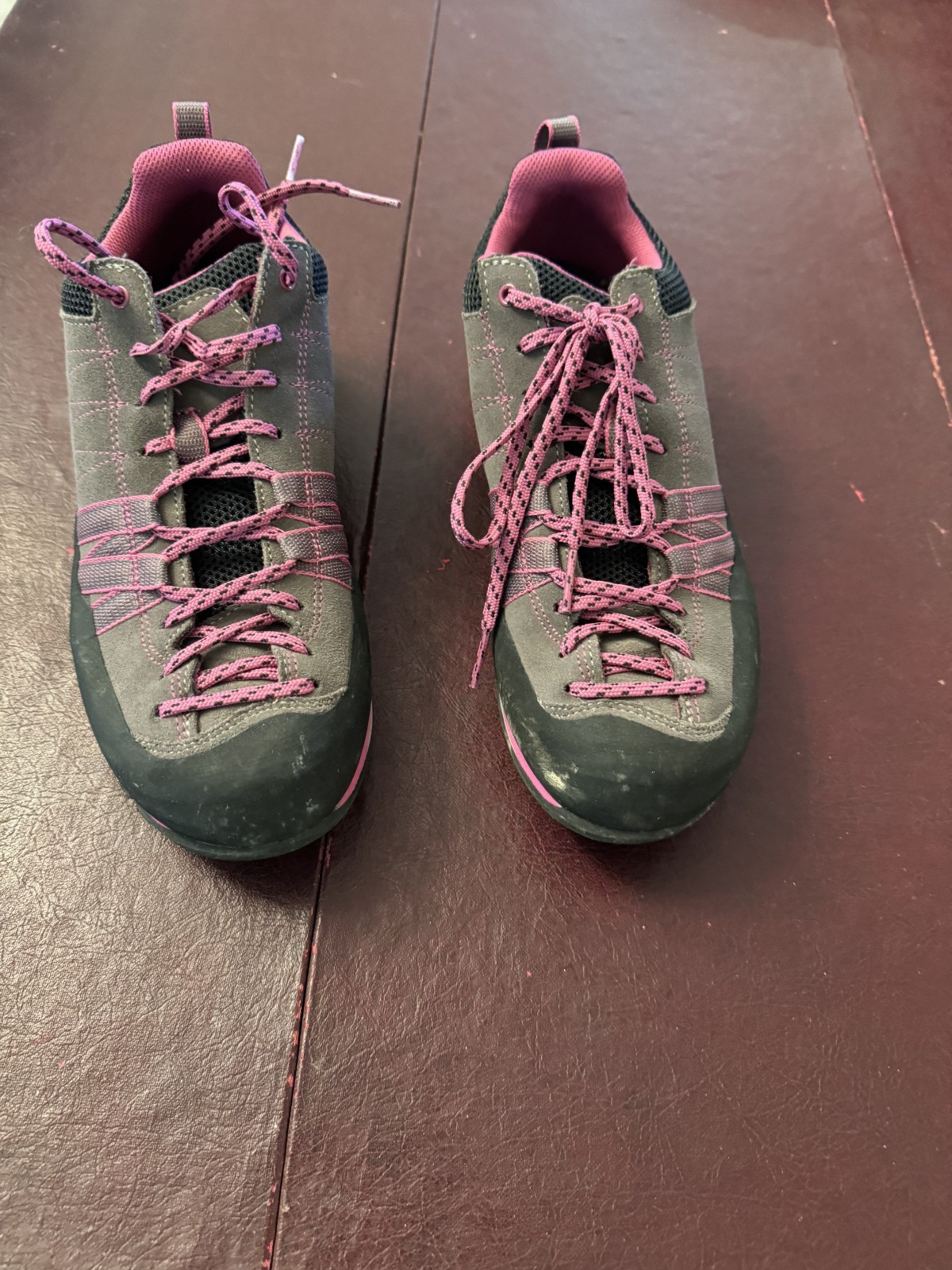 Scarpa Crux Approach Women’s Sz 7.5 Gray Pink Trail Hiking Suede Shoes Sneakers