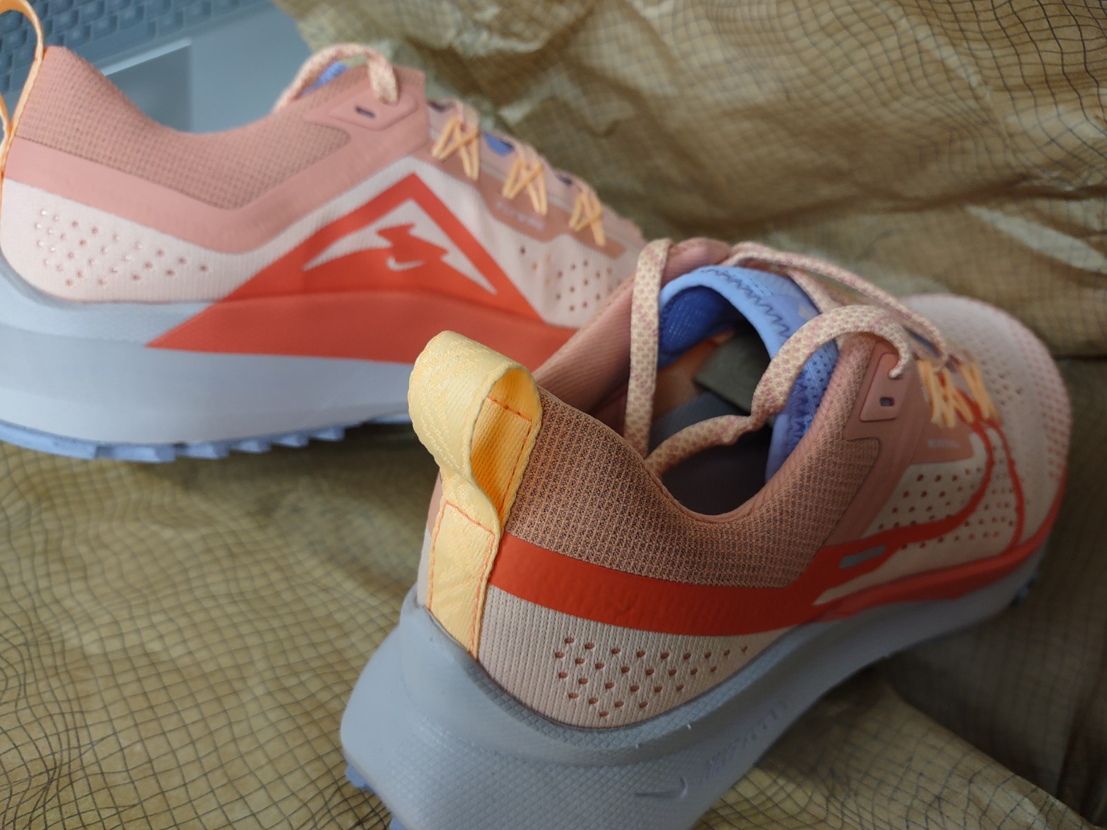 Nike React Pegasus Trail 4 Women’s Size 8.5 Arctic Orange Purple DJ6159-800 NEW