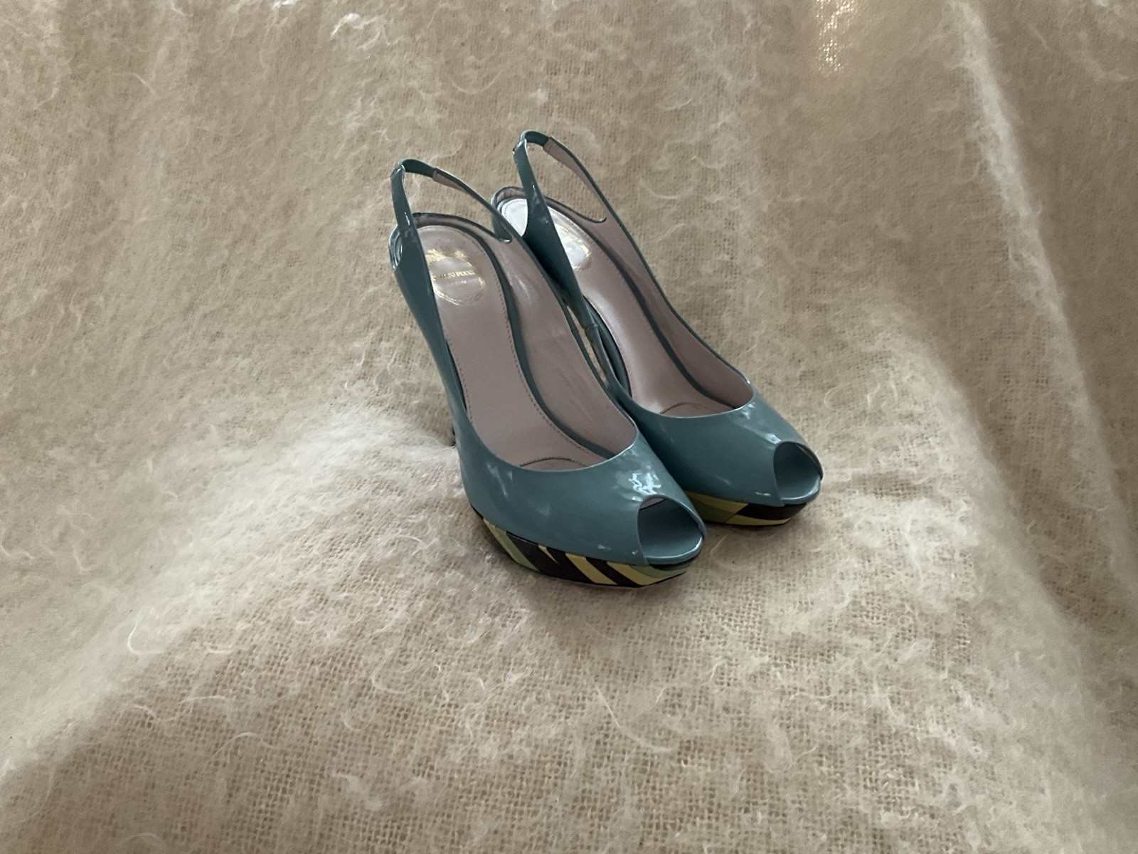 EMILIO PUCCI PEEP TOE LIGHT TEAL PATENT LEATHER PUMPS