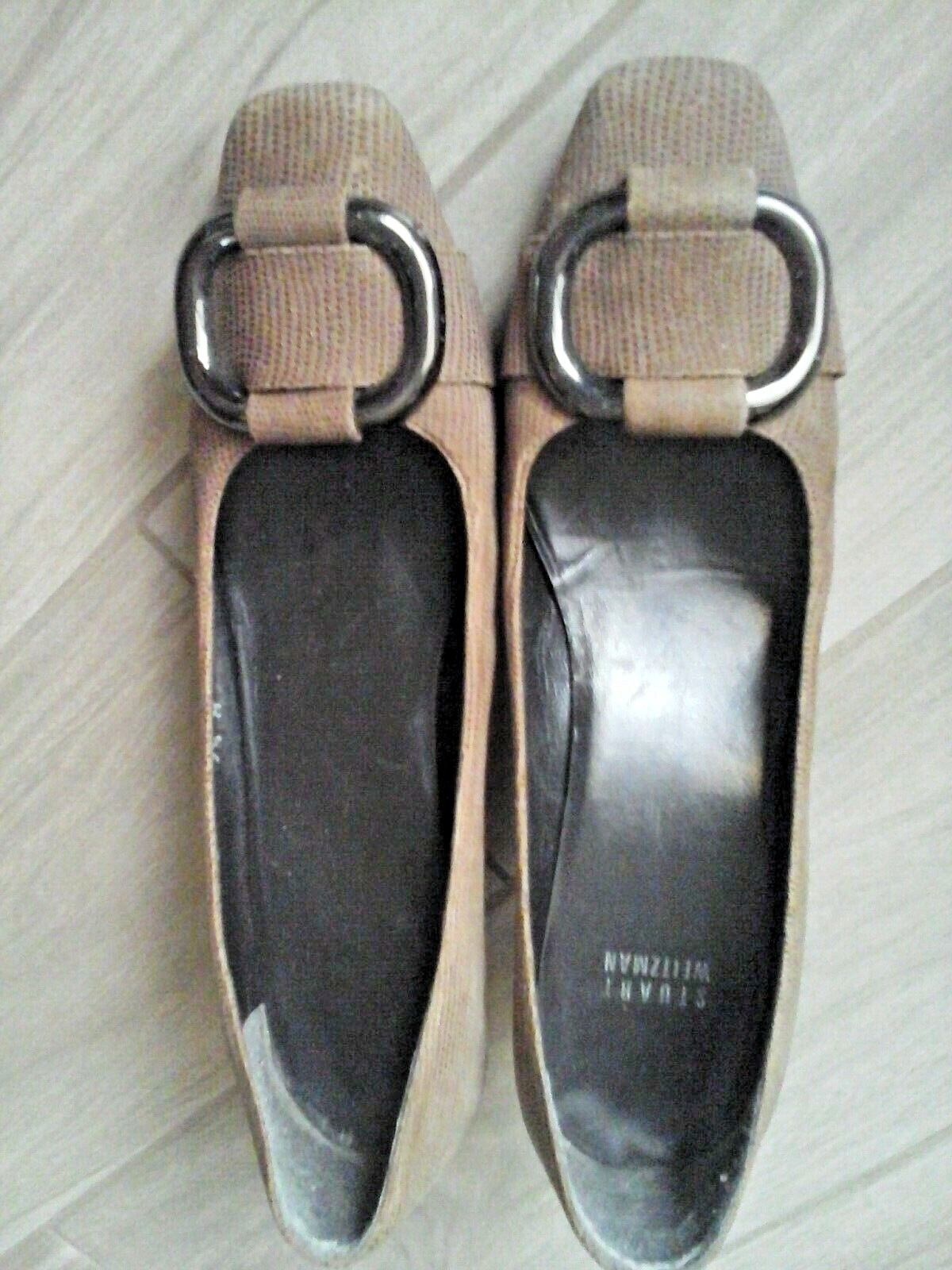 Stuart Weitzman Textured Solid Brown Leather 2.5 in Mid Heel Pump Size 7.5M