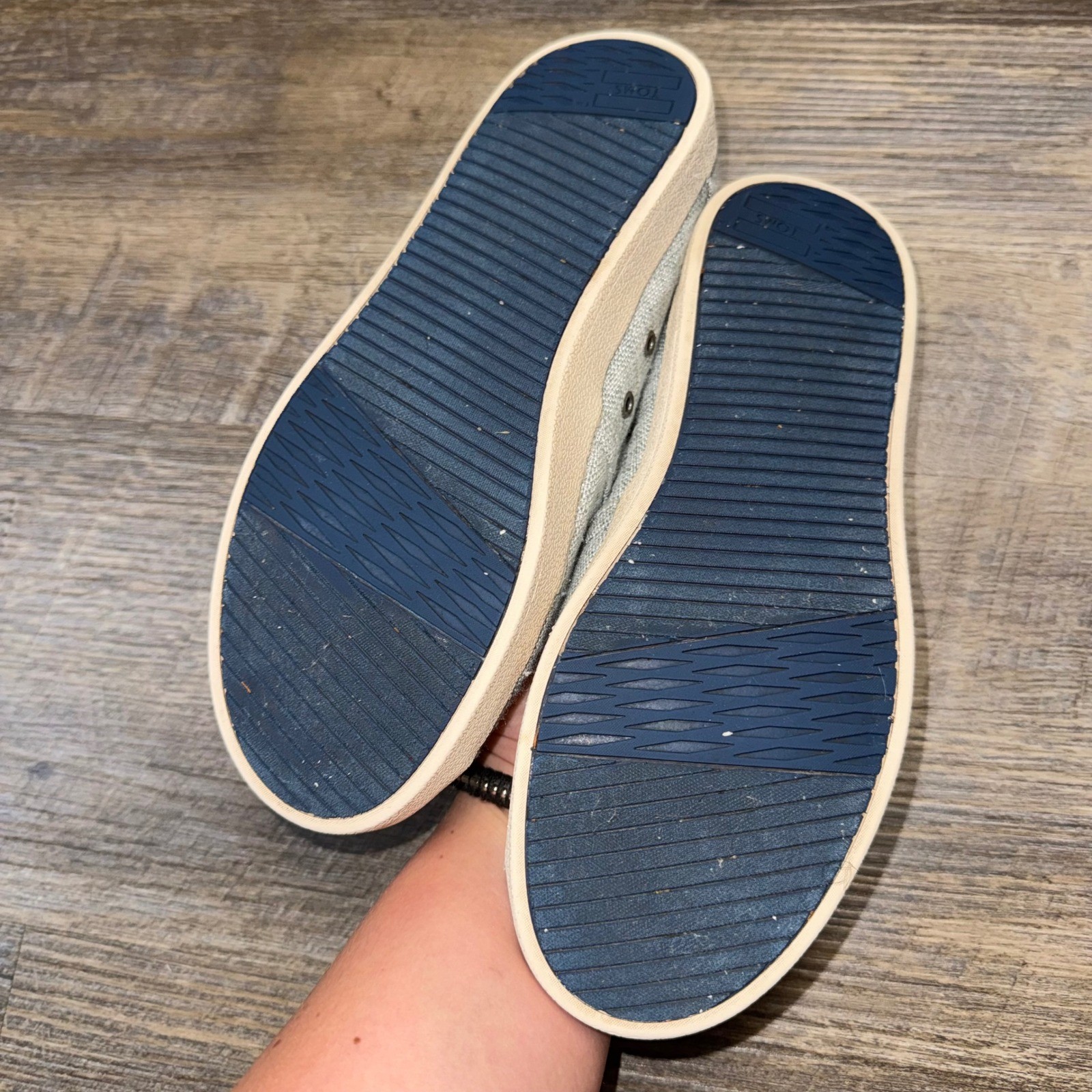 TOMS Classic Alpargata Grey Textured Canvas Slip On Flats Womens 6.5 10009986