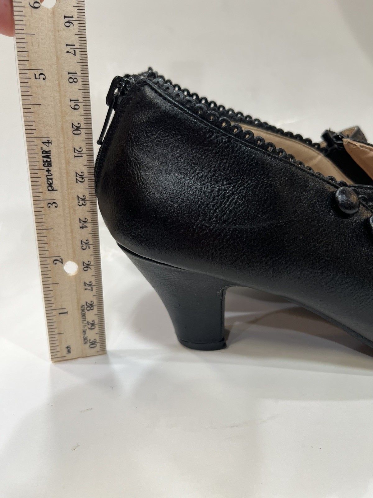 Womens Mina4 Round Toe Mary Jane High Heel Retro Style Size 9 Chase+Chloe Black