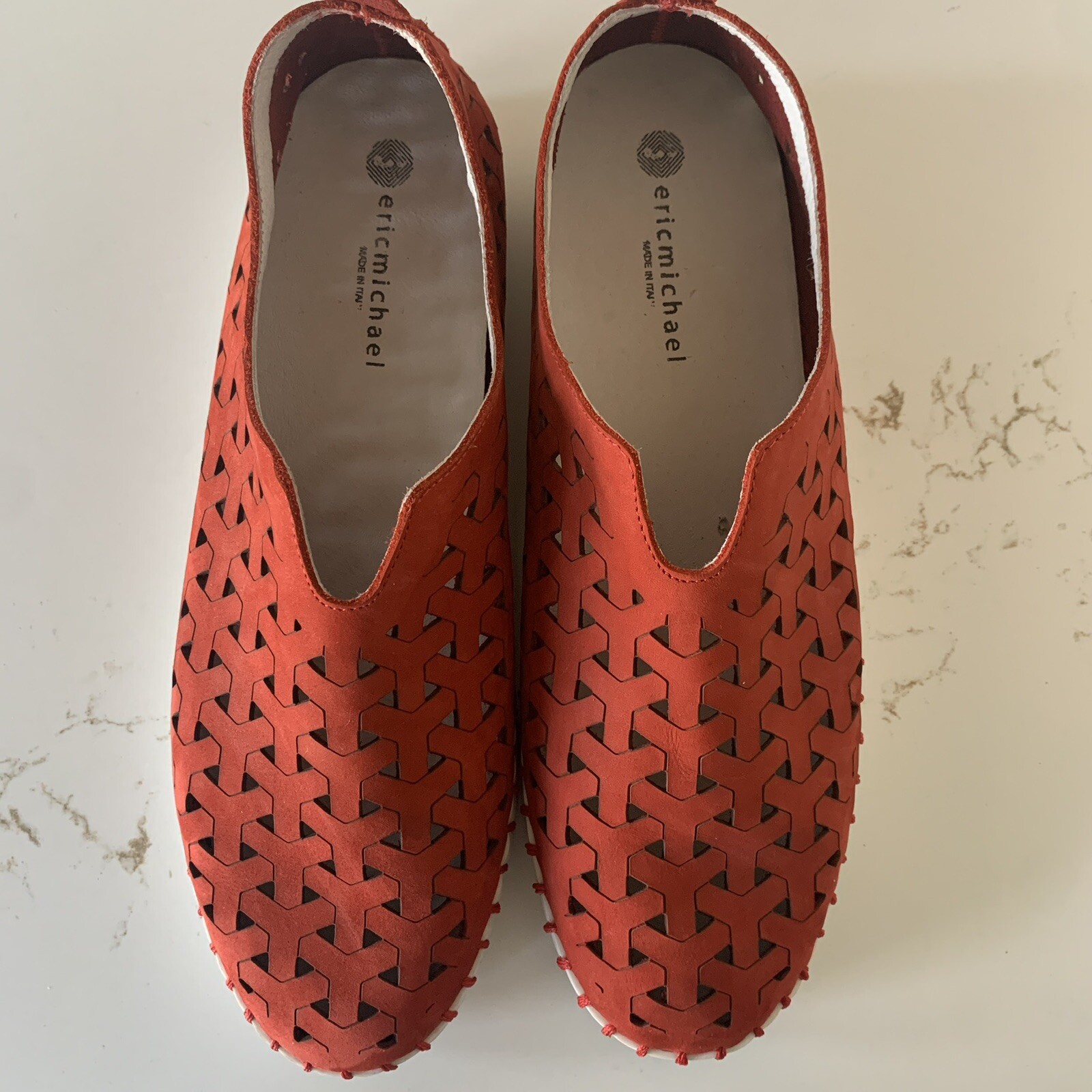 Eric Michael Red Inez Nubuk Leather Shoes Womens 9.5 EU 41 Cutout Slip On Flats