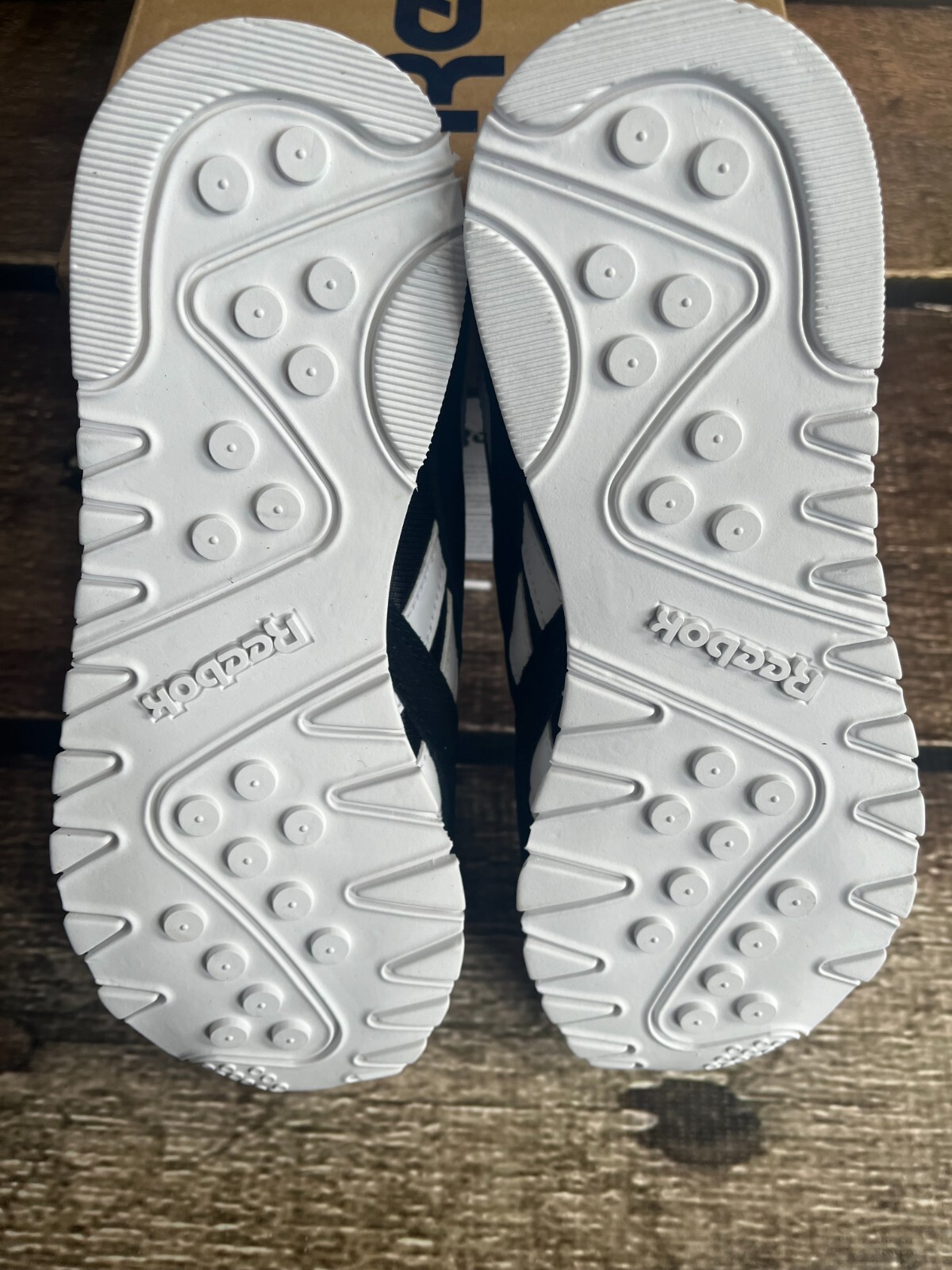 REEBOK ROYAL CLASSIC LEATHER NYLON BLACK WHITE WOMENS SIZE 5 NEW WITH BOX