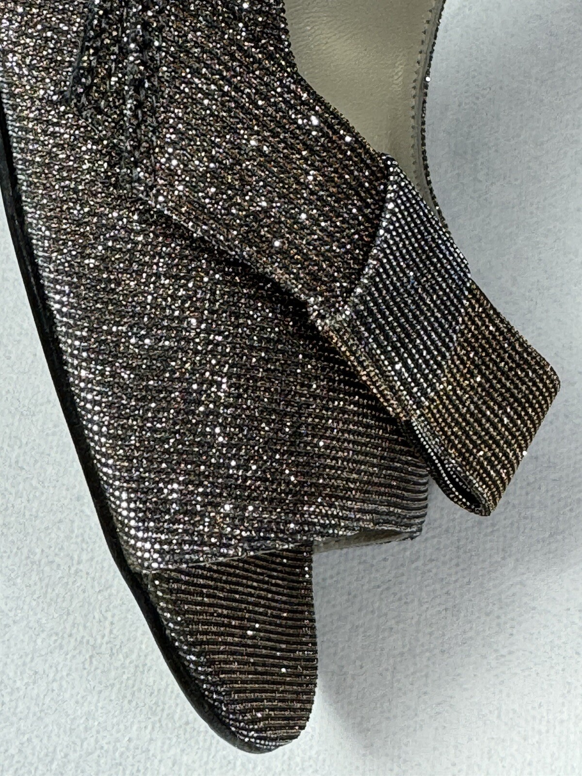 Stuart Weitzman Poco Pyrite Bowover Open Toe Evening Heel Pump Sz 10.5 NEW