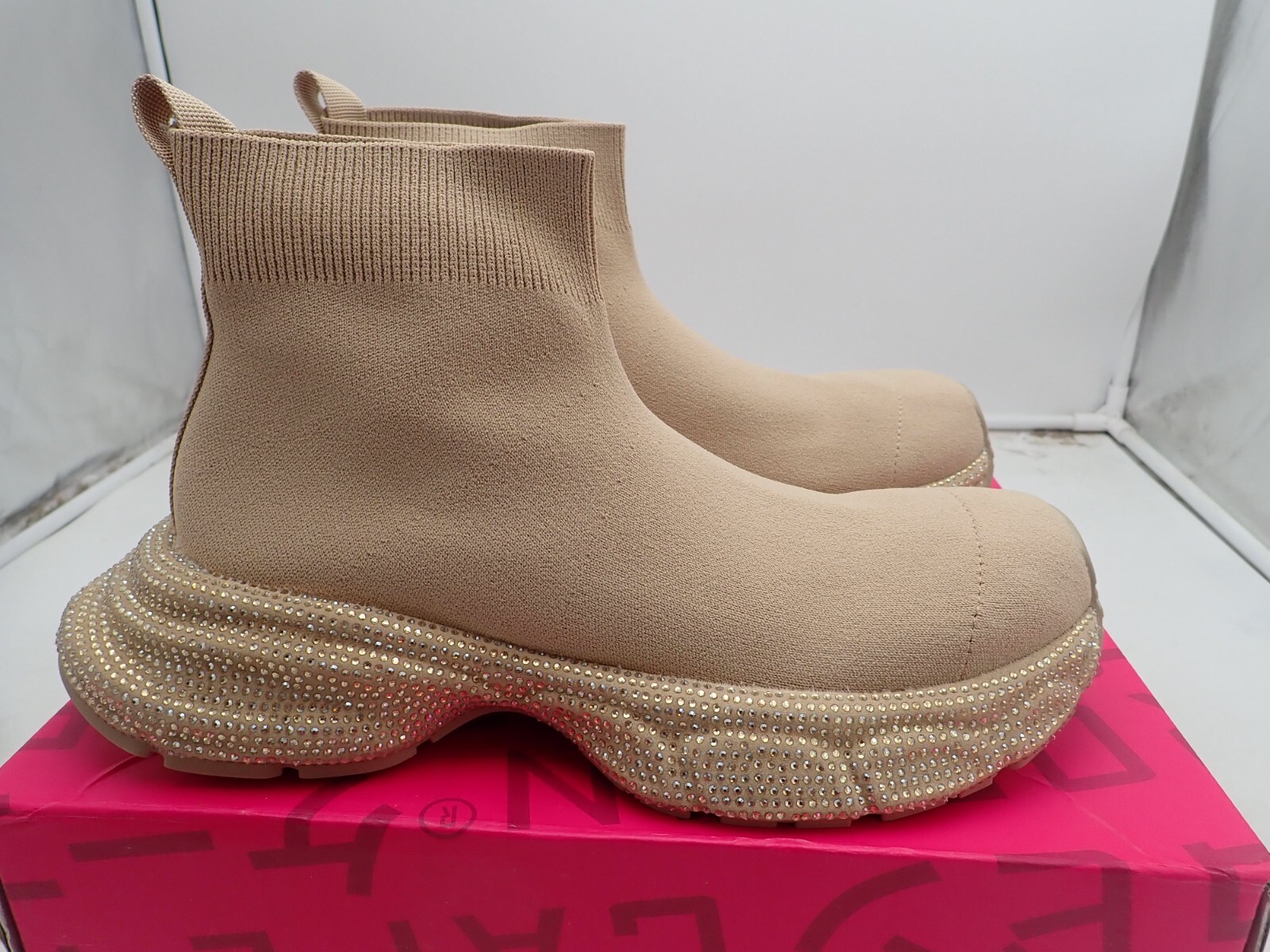 Cape Robbin Lynelle Women’s Sock Sneakers/Boots size 6, 7, 7.5, 8, 9 & 11